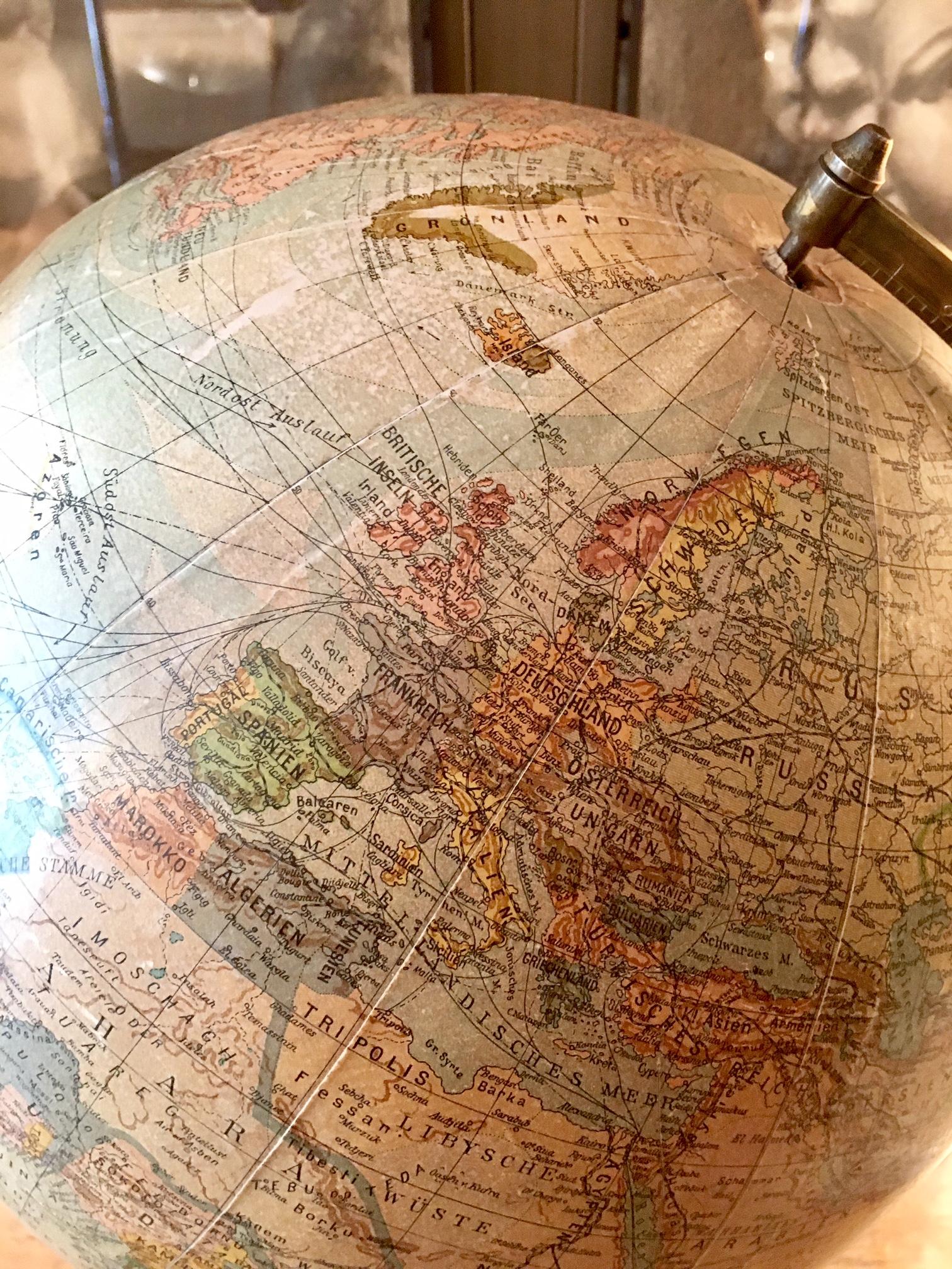 20th Century Terrestrial Globe by Peter J. Oestergaard In Good Condition For Sale In Madrid, ES