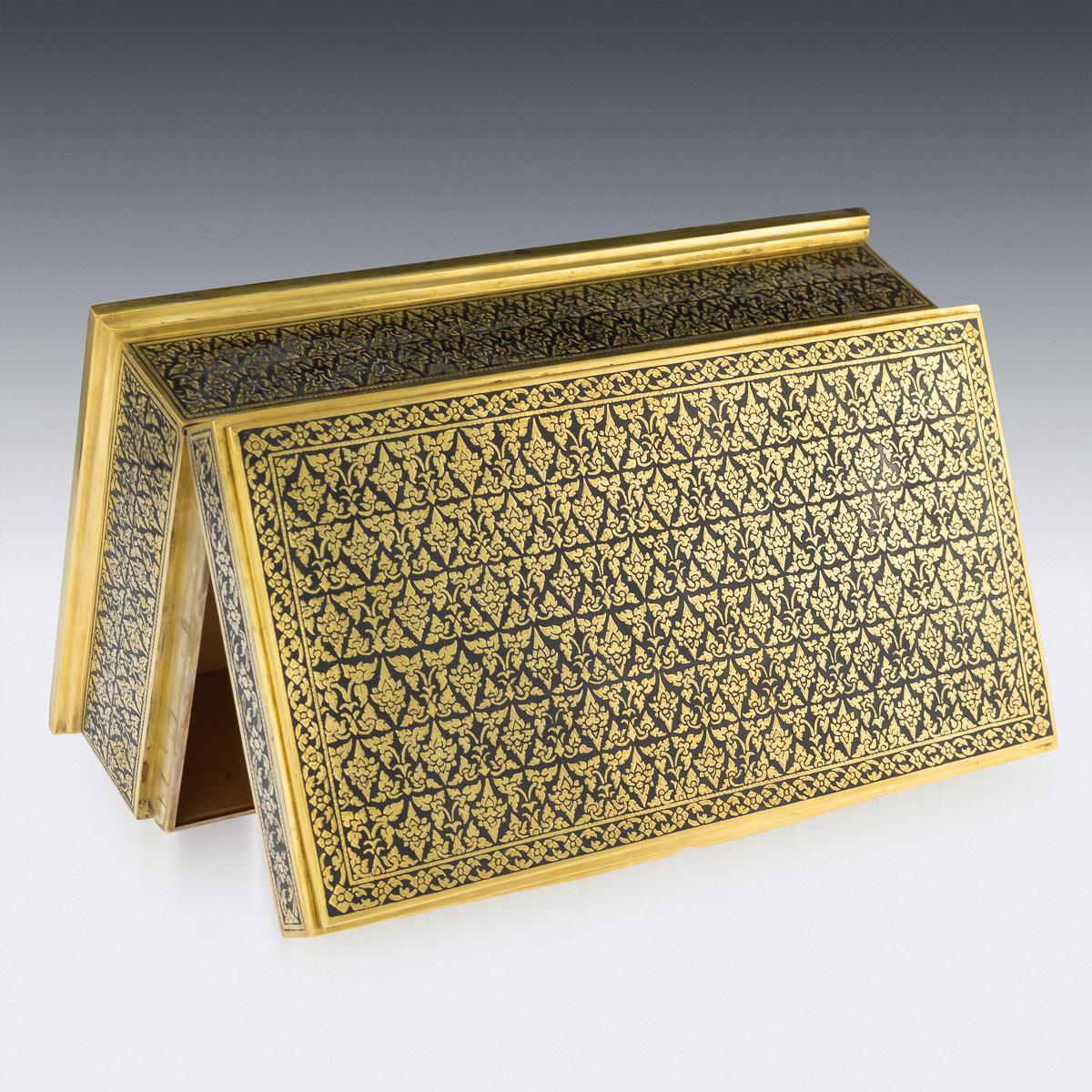 20th Century Thai Royal Silver-Gilt Niello Enamel Cigar Box, Bangkok, circa 1960 1