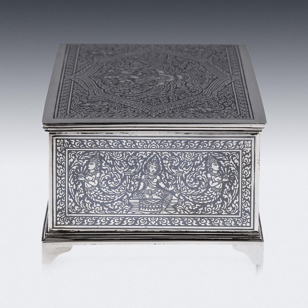 20th Century Thai Solid Silver & Niello Box, Bangkok, c.1940 In Good Condition In Royal Tunbridge Wells, Kent