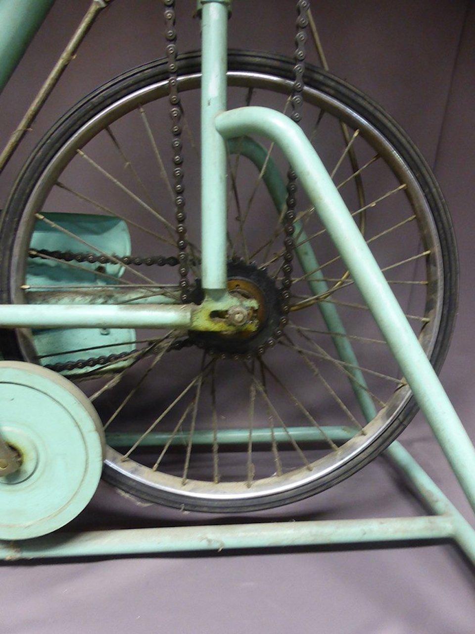 Mid-20th Century 20th Century Thiret French Vintage Training Bike, 1950s