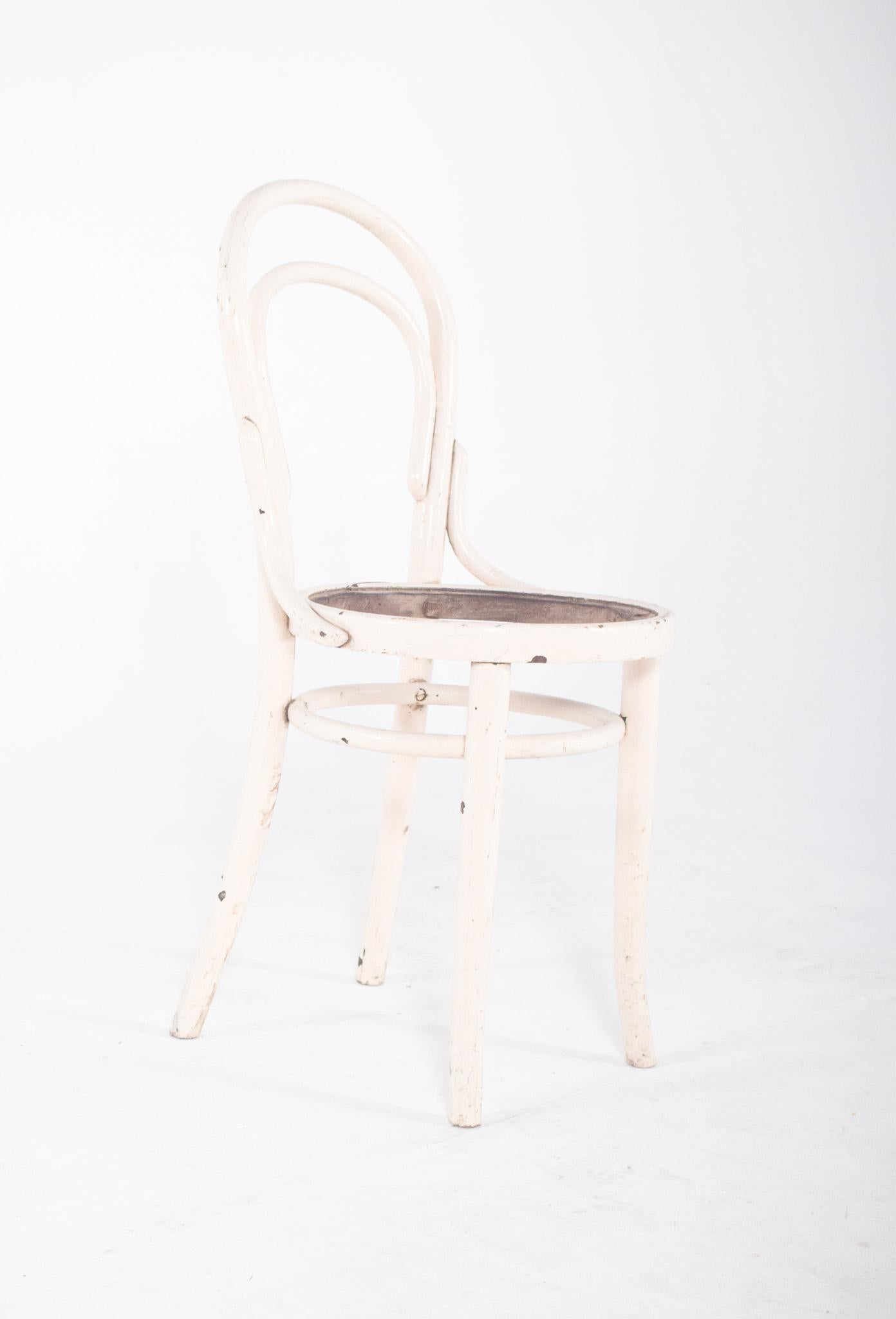 Other 20th Century Thonet-Style Chair Painted White For Sale