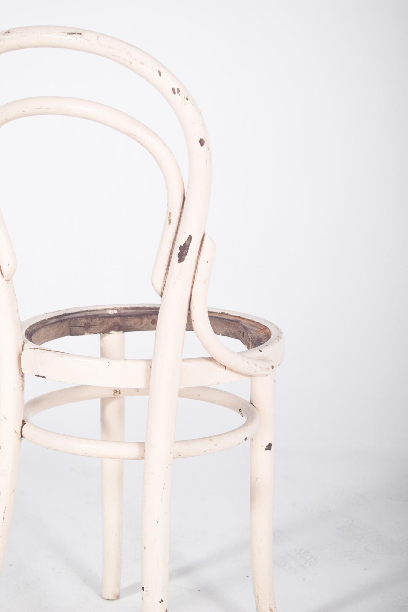20th Century Thonet-Style Chair Painted White For Sale 1