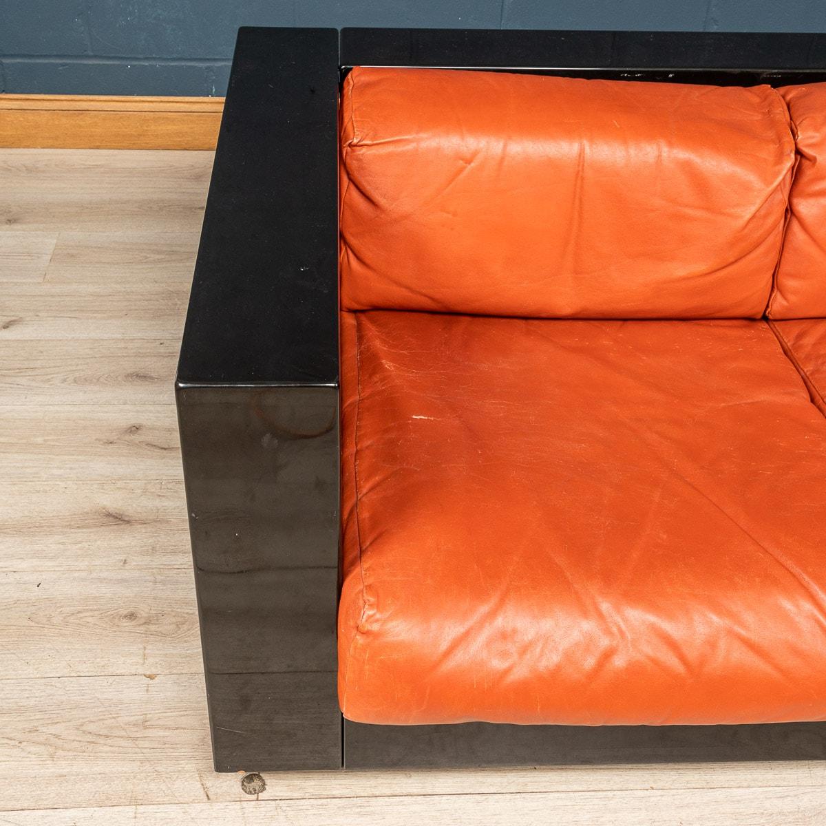 20th Century Three-Seater Sofa by Lella and Massimo Vignelli for Poltronova For Sale 6
