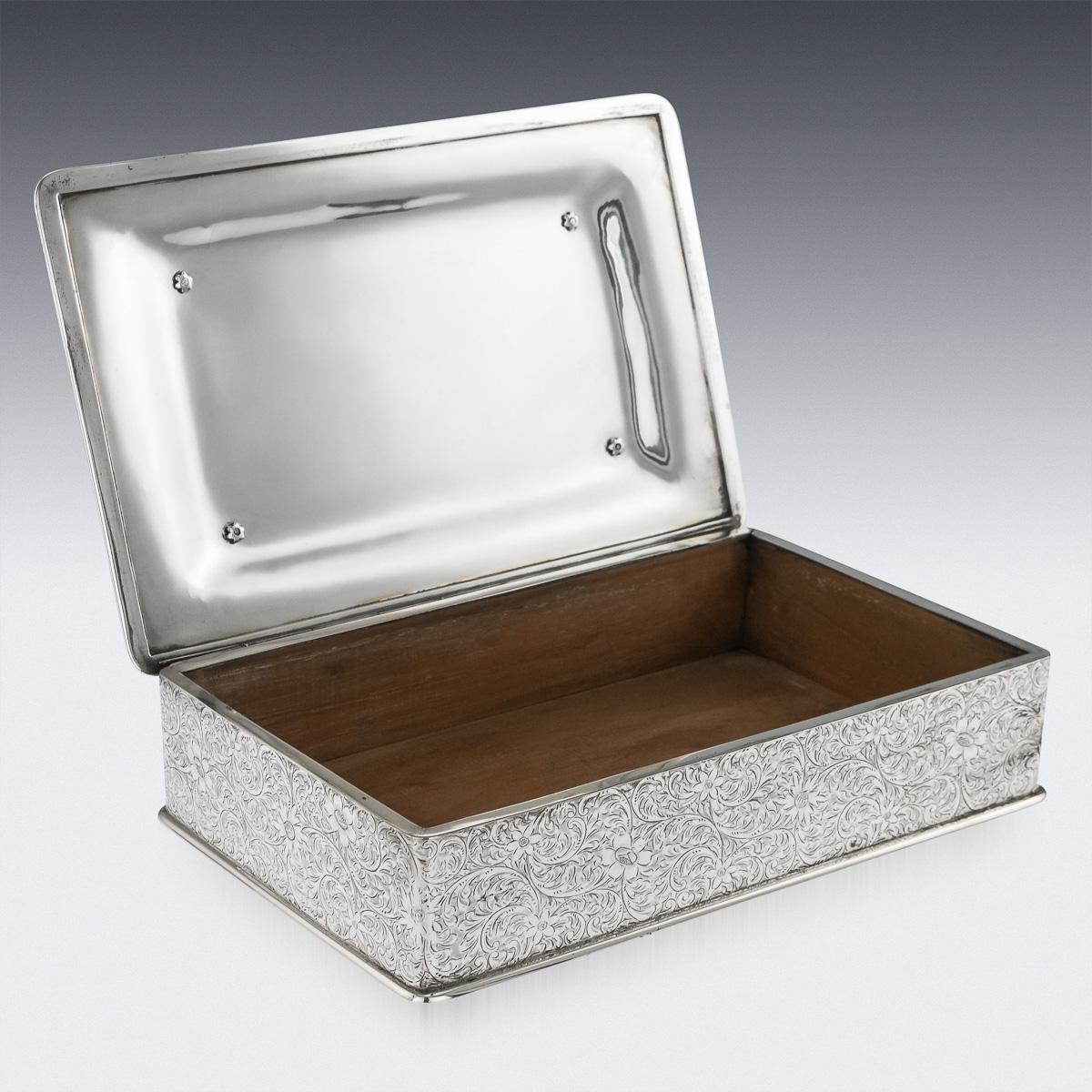 20th Century Tiffany & Co. Solid Silver Three-Tier Cigar Box, circa 1920 In Good Condition In Royal Tunbridge Wells, Kent