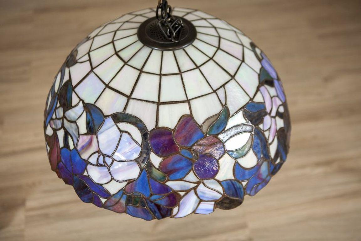 20th Century 20th-Century Tiffany Style Hanging Lamp With Multicolored Shade For Sale
