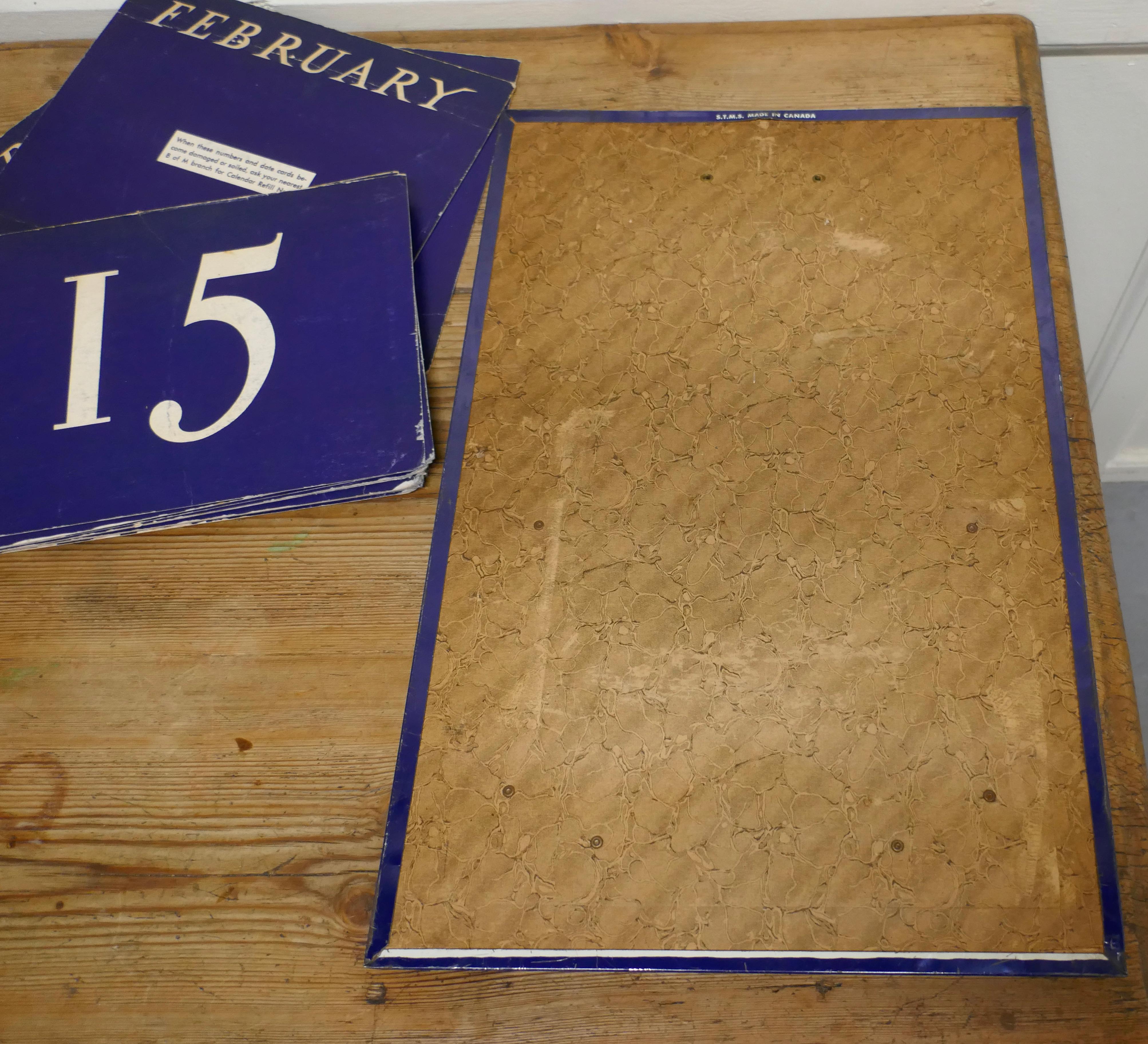 20th Century Tin Plate Perpetual Calendar from Bank of Montreal, 1817 In Good Condition For Sale In Chillerton, Isle of Wight
