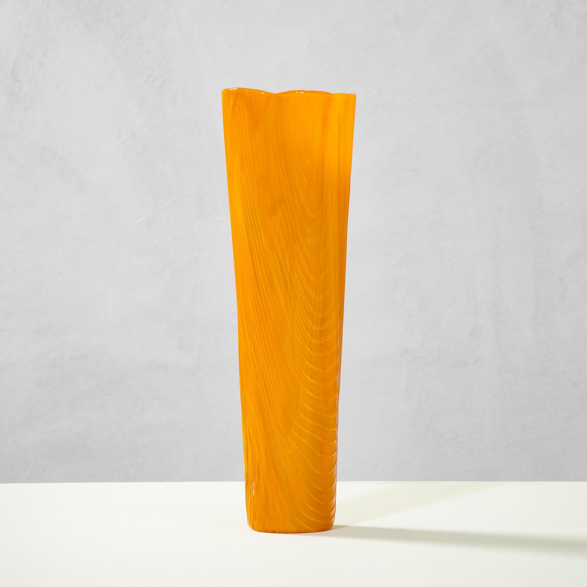 Mid-Century moderno 20th Century, Toni Zuccheri Orange Vase from 