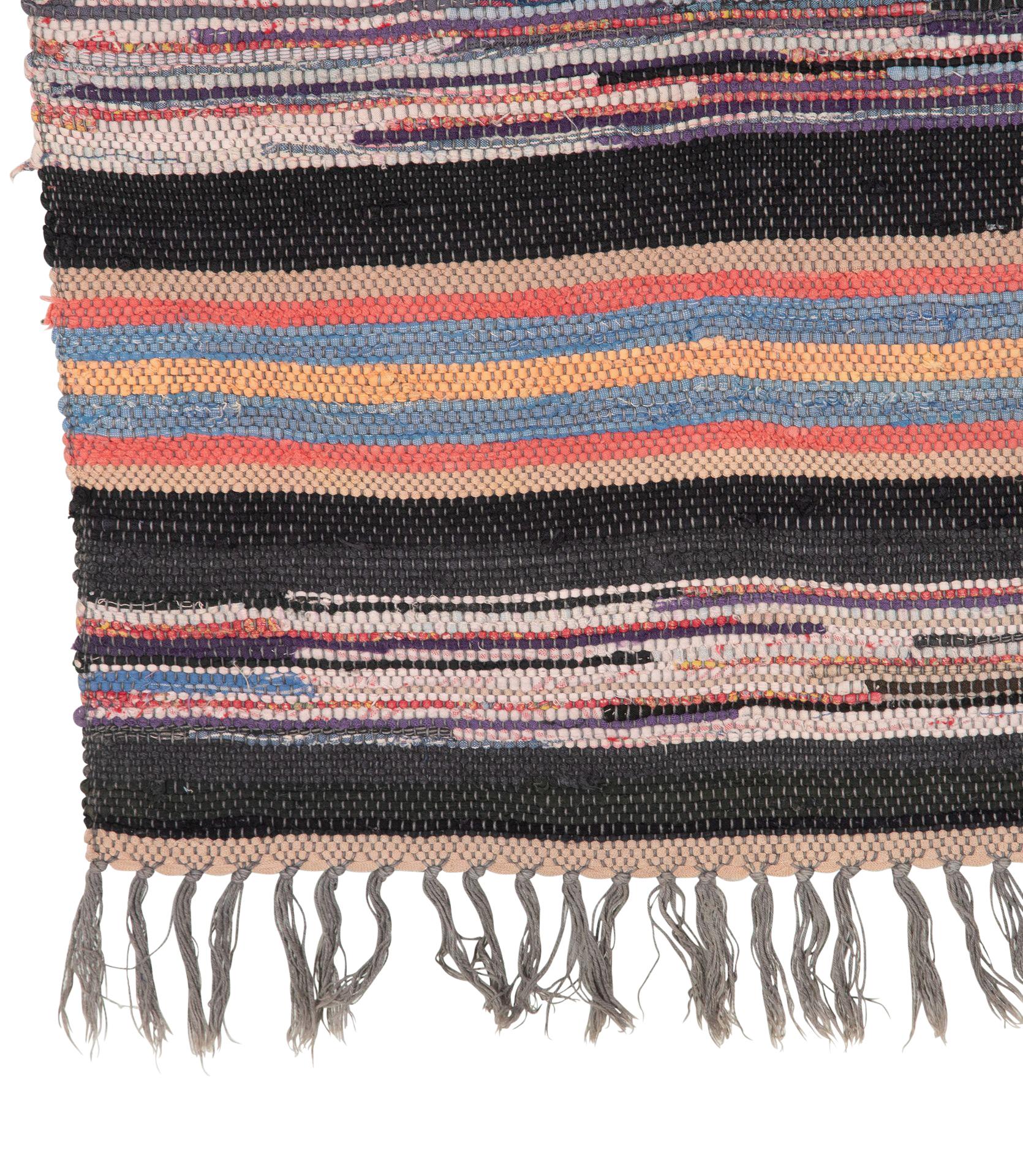 Tapis vintage suédois du 20e siècle en coton à bandes multicolores.    Vers 1950.    Sac 13 / Tapis 130