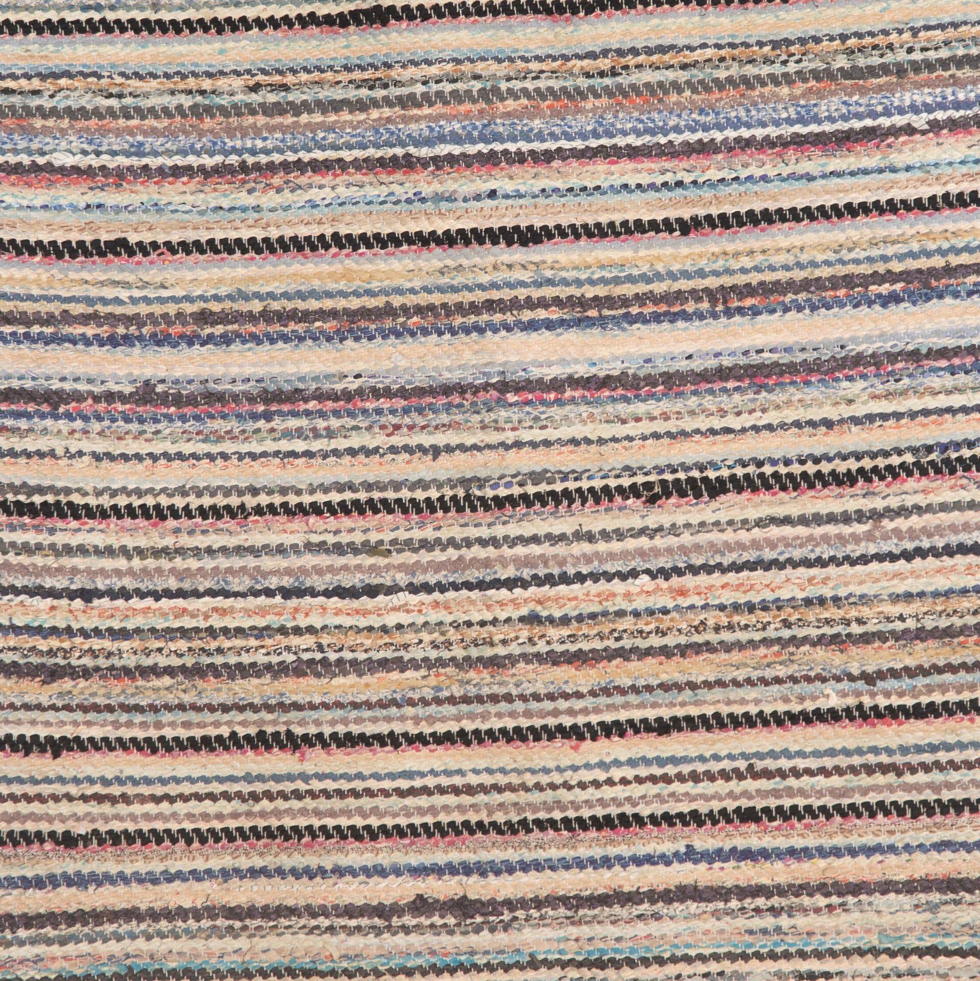 Traditioneller Schwedenteppich des 20. Jahrhunderts im Zustand „Gut“ im Angebot in Tetbury, Gloucestershire