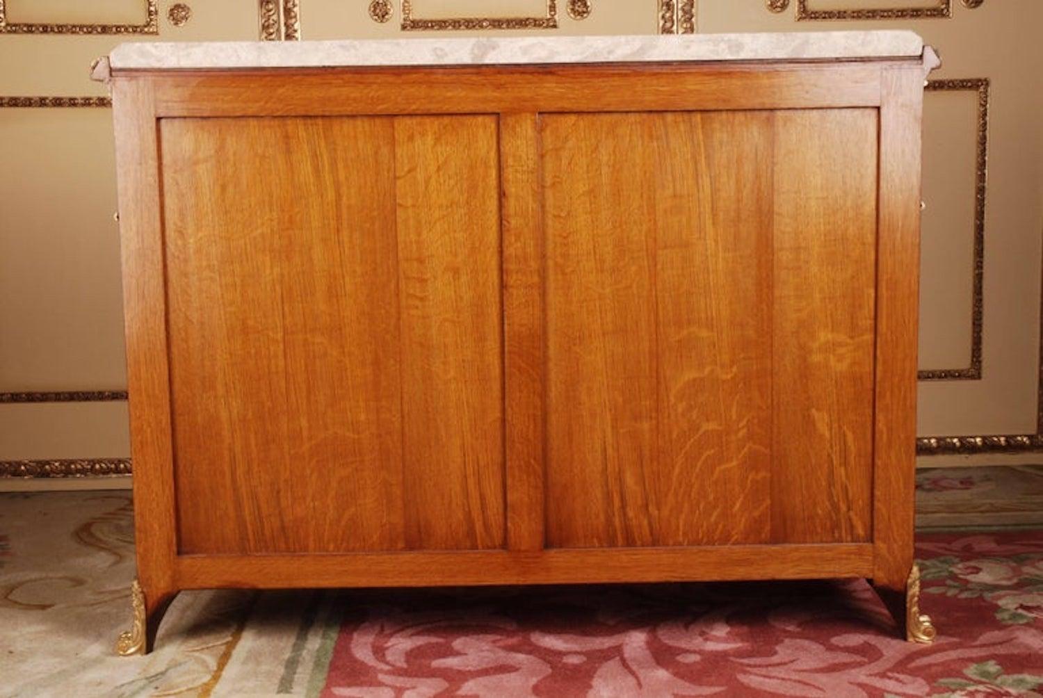 20th Century Transition Style Commode after Jean Henri Riesener For Sale 2