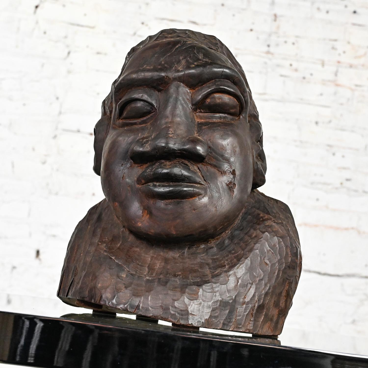 20th Century Tribal Figural Head Bust by David Tennant Hand Carved Ebony Wood   For Sale 3