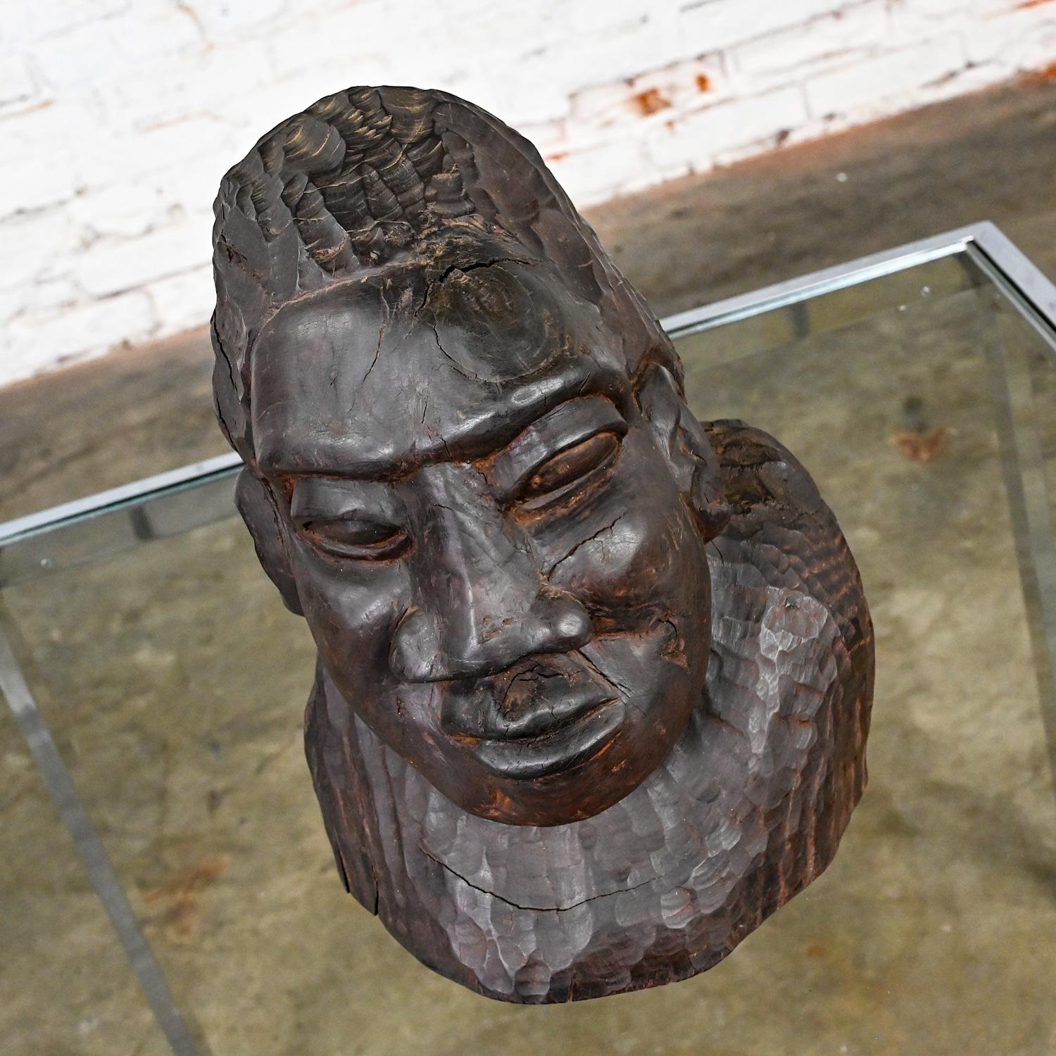 20th Century Tribal Figural Head Bust by David Tennant Hand Carved Ebony Wood   For Sale 4