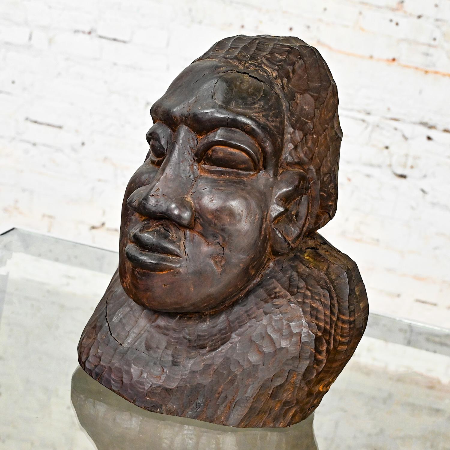20th Century Tribal Figural Head Bust by David Tennant Hand Carved Ebony Wood   For Sale 5