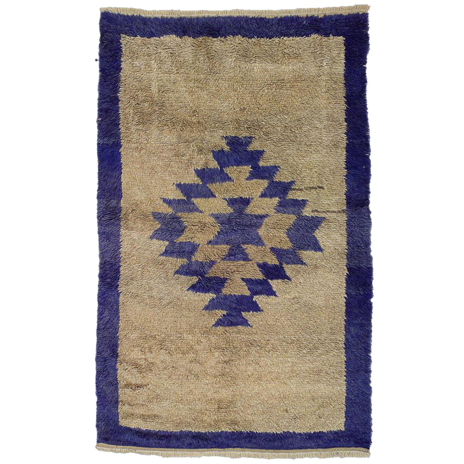 20th Century Tulu Hand-Knotted Carpet by Wool Geometric Design Grey and Cobalt For Sale