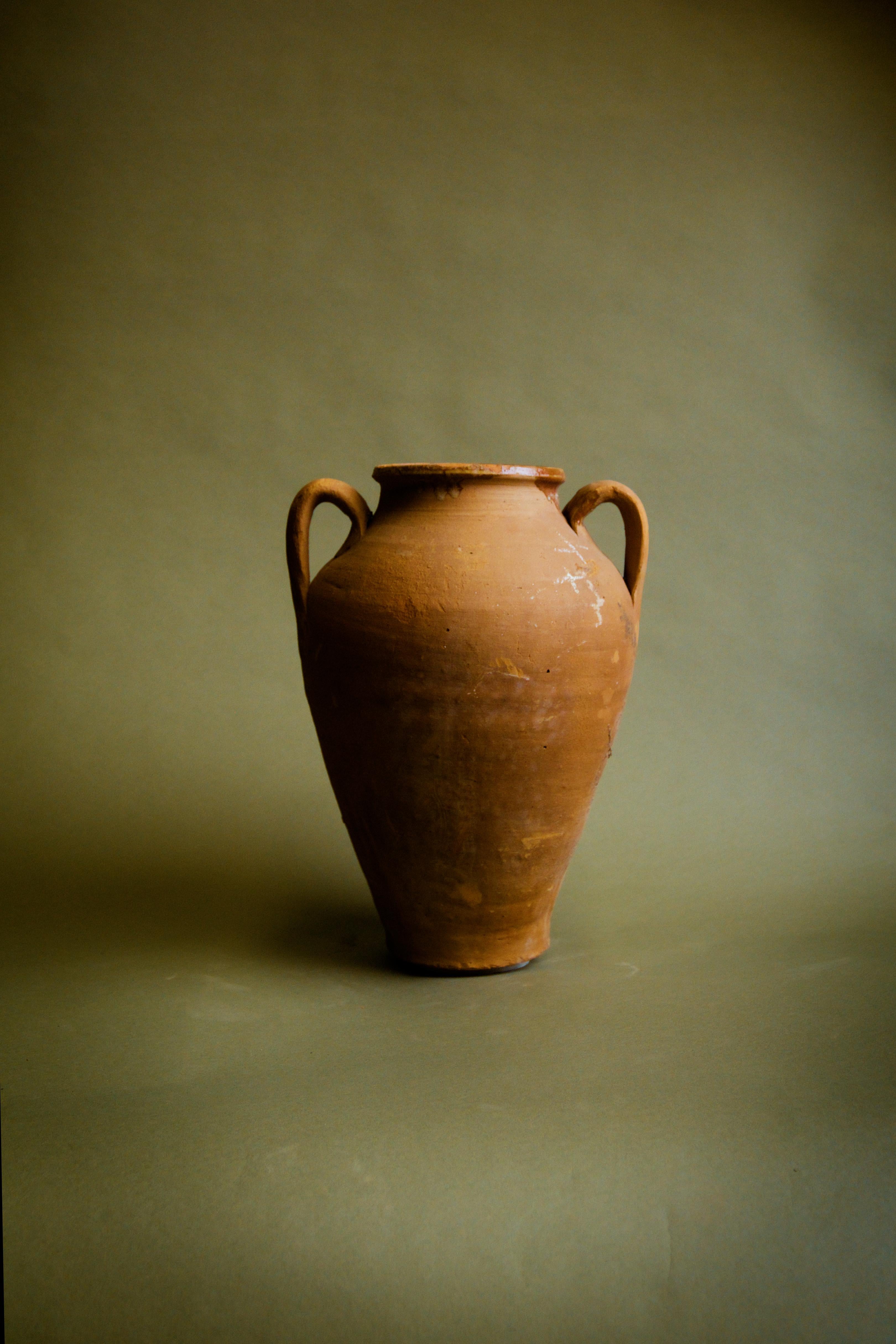 Türkische Amphora des 20. Jahrhunderts (Handgeschnitzt) im Angebot