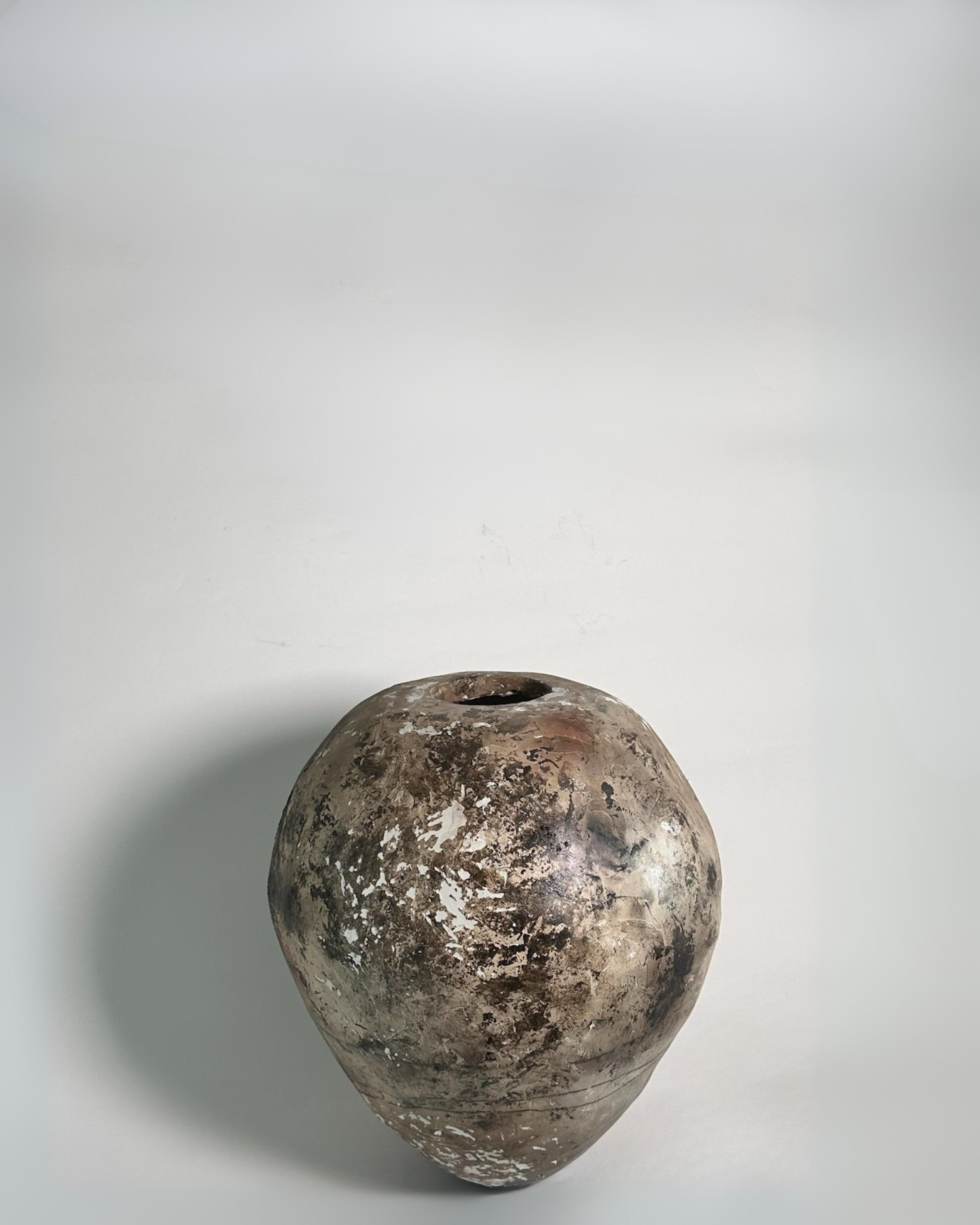 20th Century Turkish Pot In New Condition For Sale In Atlanta, GA