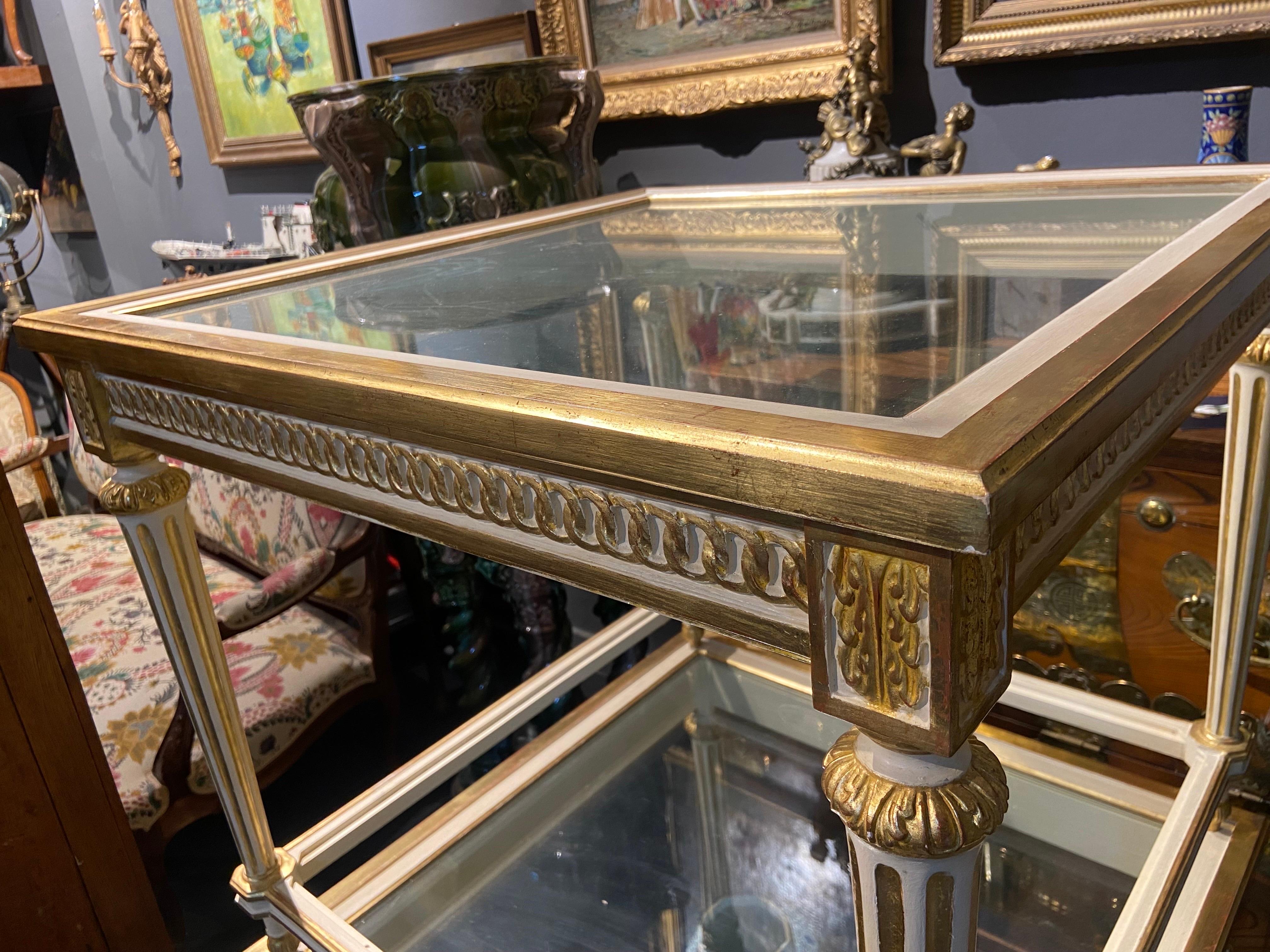 20th Century Two French Square Sofa Tables in Giltwood in Louis XVI Style For Sale 3