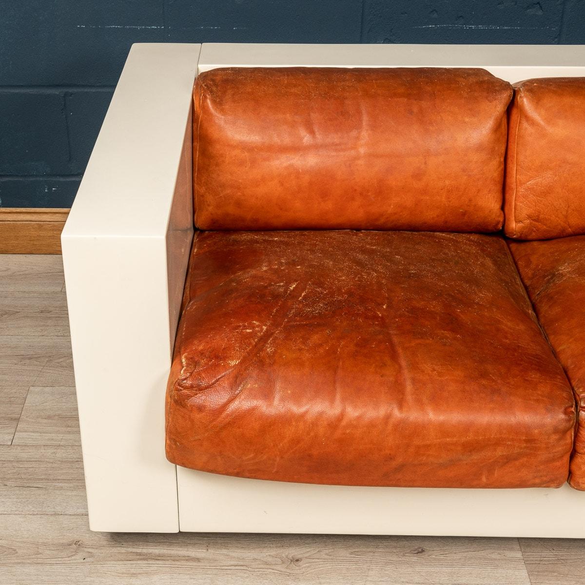 20th Century Two-Seater Sofa by Lella and Massimo Vignelli for Poltronova For Sale 8