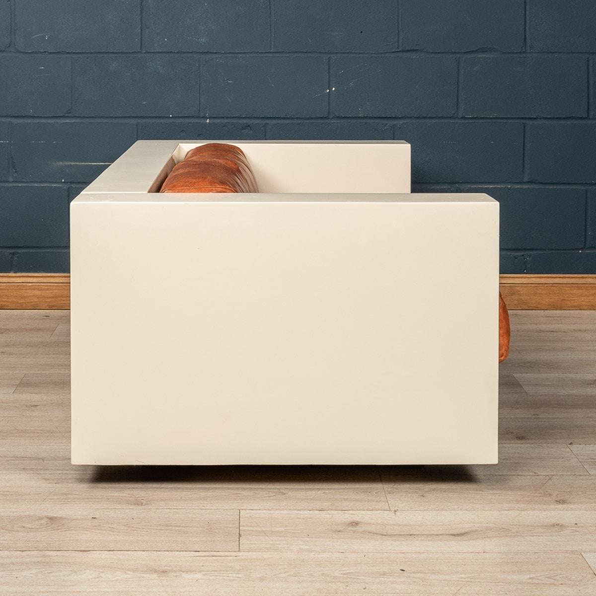 Zweisitzer-Sofa des 20. Jahrhunderts von Lella und Massimo Vignelli für Poltronova im Angebot 1