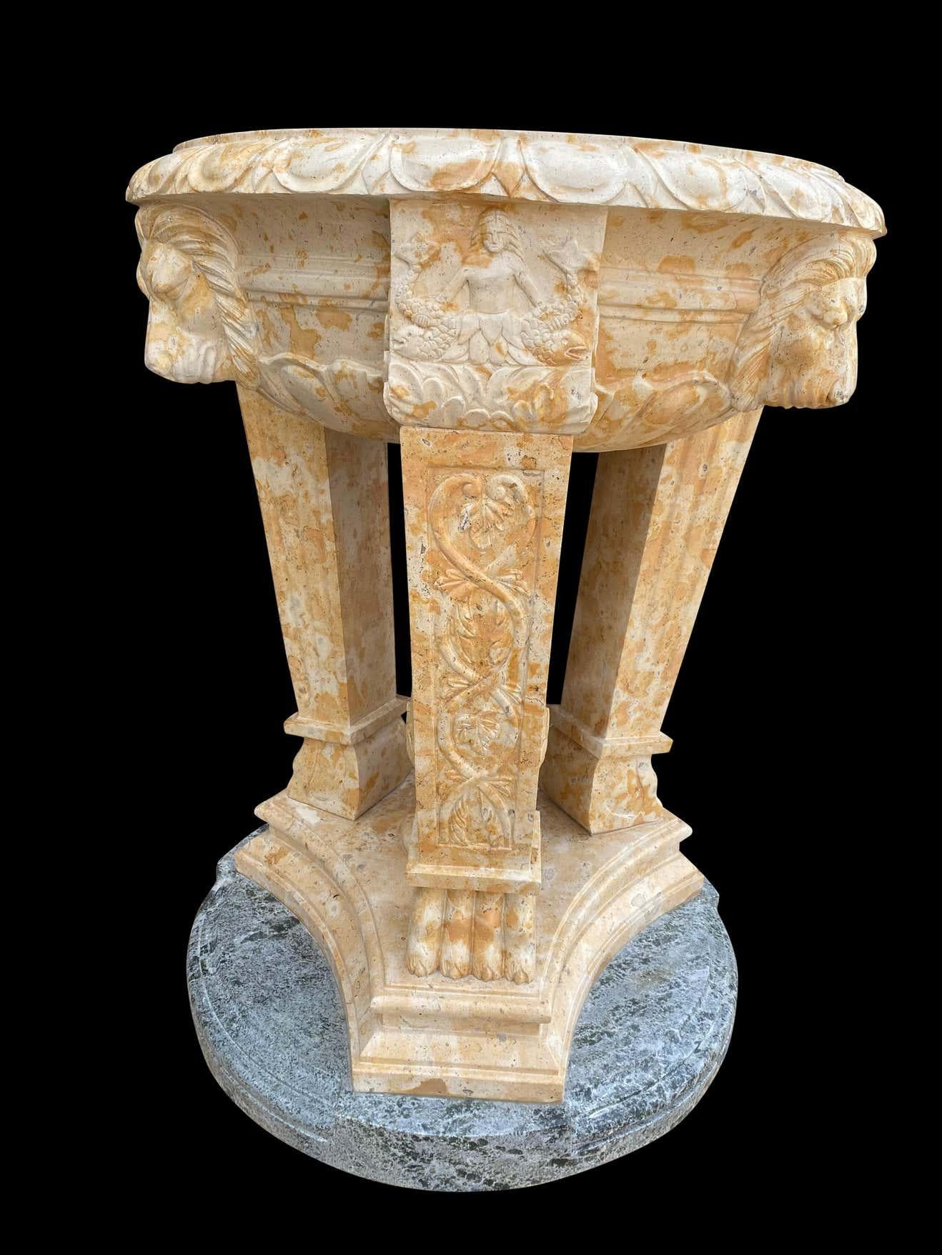 20th Century Two Toned Marble Planter/Tazzer/Bird Bath For Sale 6