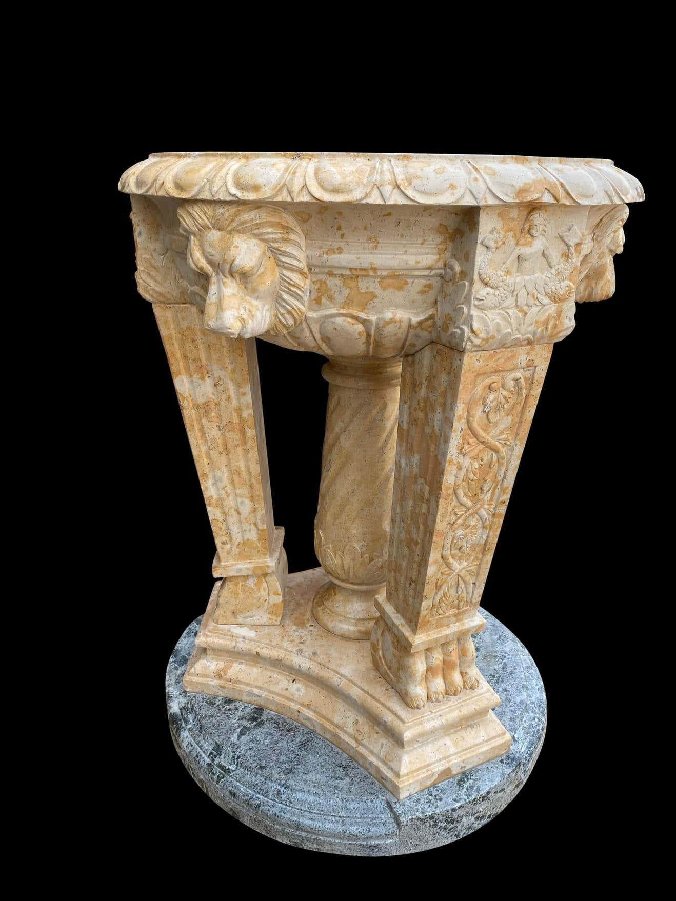 20th Century Two Toned Marble Planter/Tazzer/Bird Bath For Sale 4