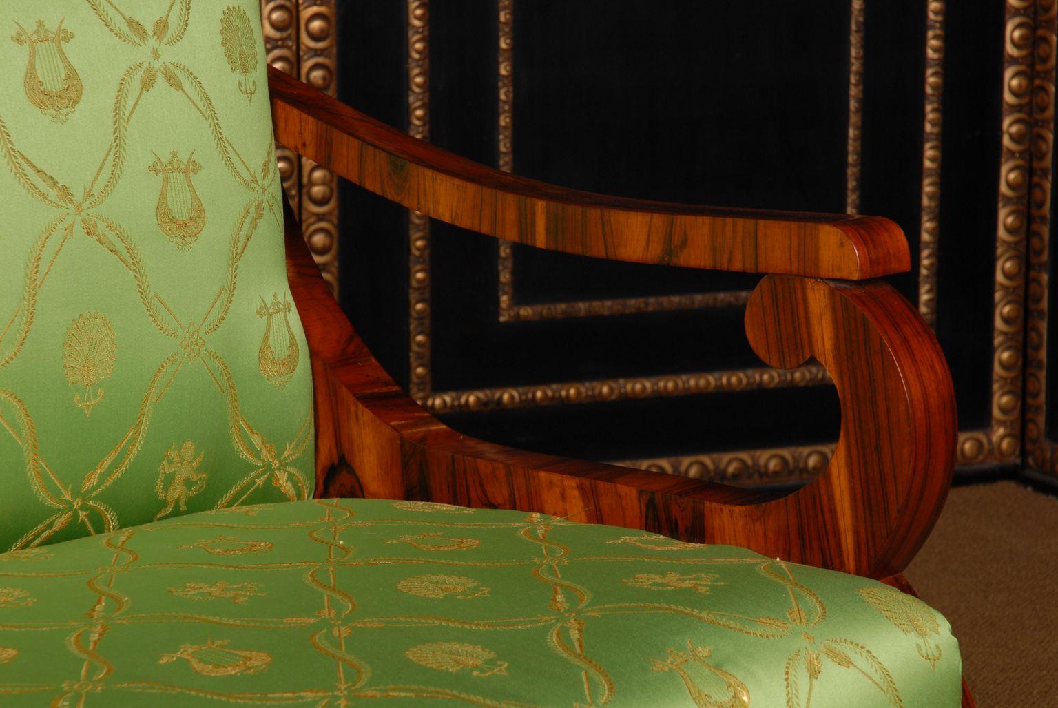 Einzigartiges Canape-Sofa im Empire-Biedermeier-Stil des 20. Jahrhunderts im Angebot 6