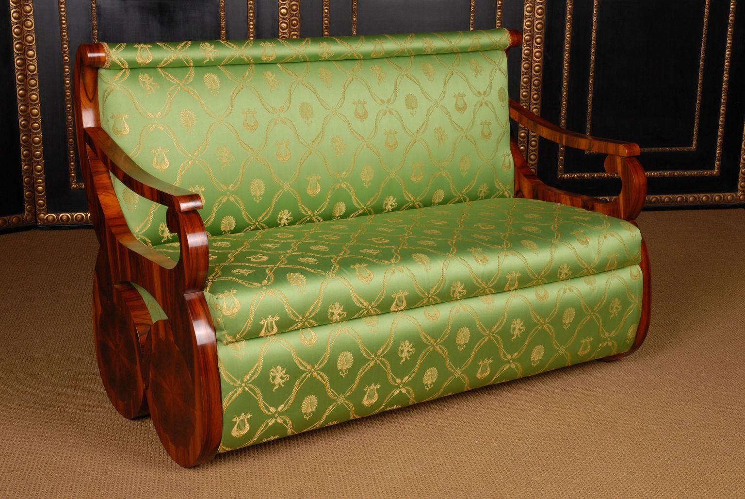 Einzigartiges Canape-Sofa im Empire-Biedermeier-Stil des 20. Jahrhunderts im Angebot 8
