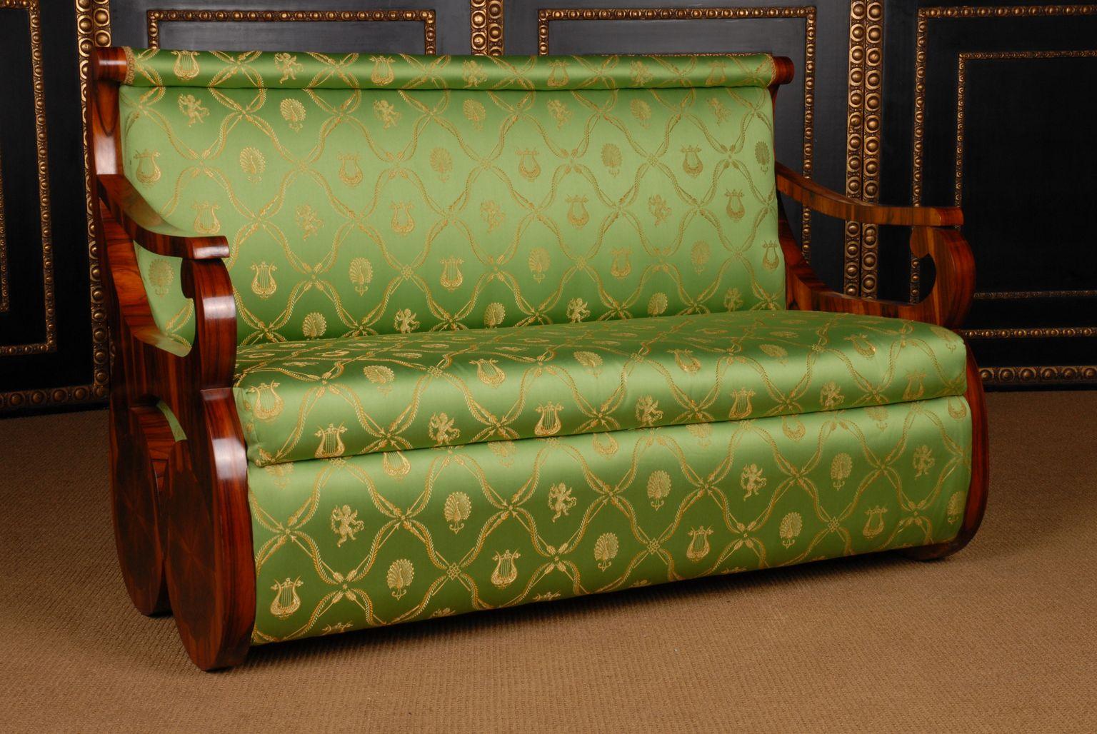 Einzigartiges Canape-Sofa im Empire-Biedermeier-Stil des 20. Jahrhunderts im Angebot 3