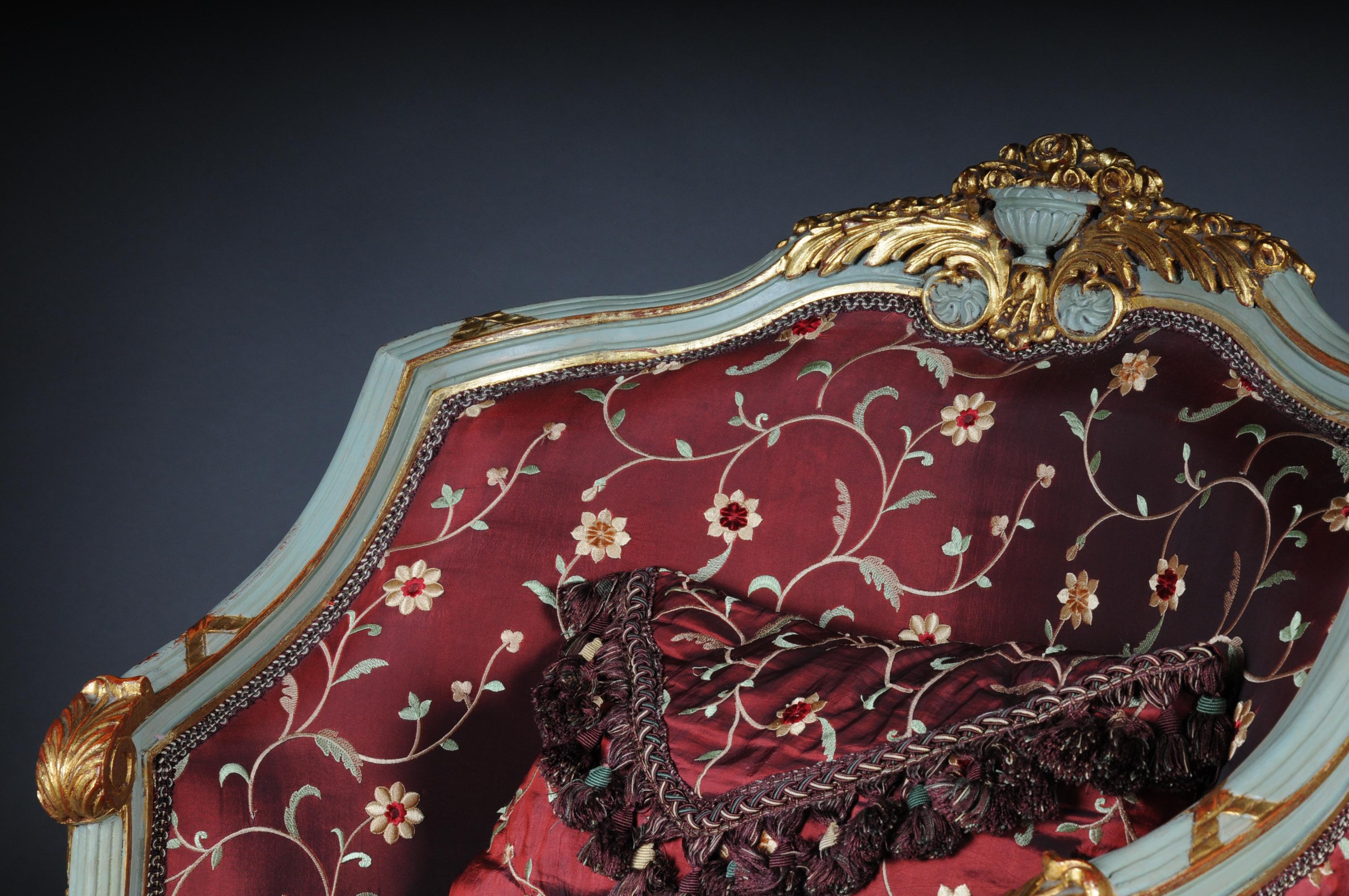 Français Groupe de sièges de salon français unique du 20ème siècle de style Louis XVI en vente