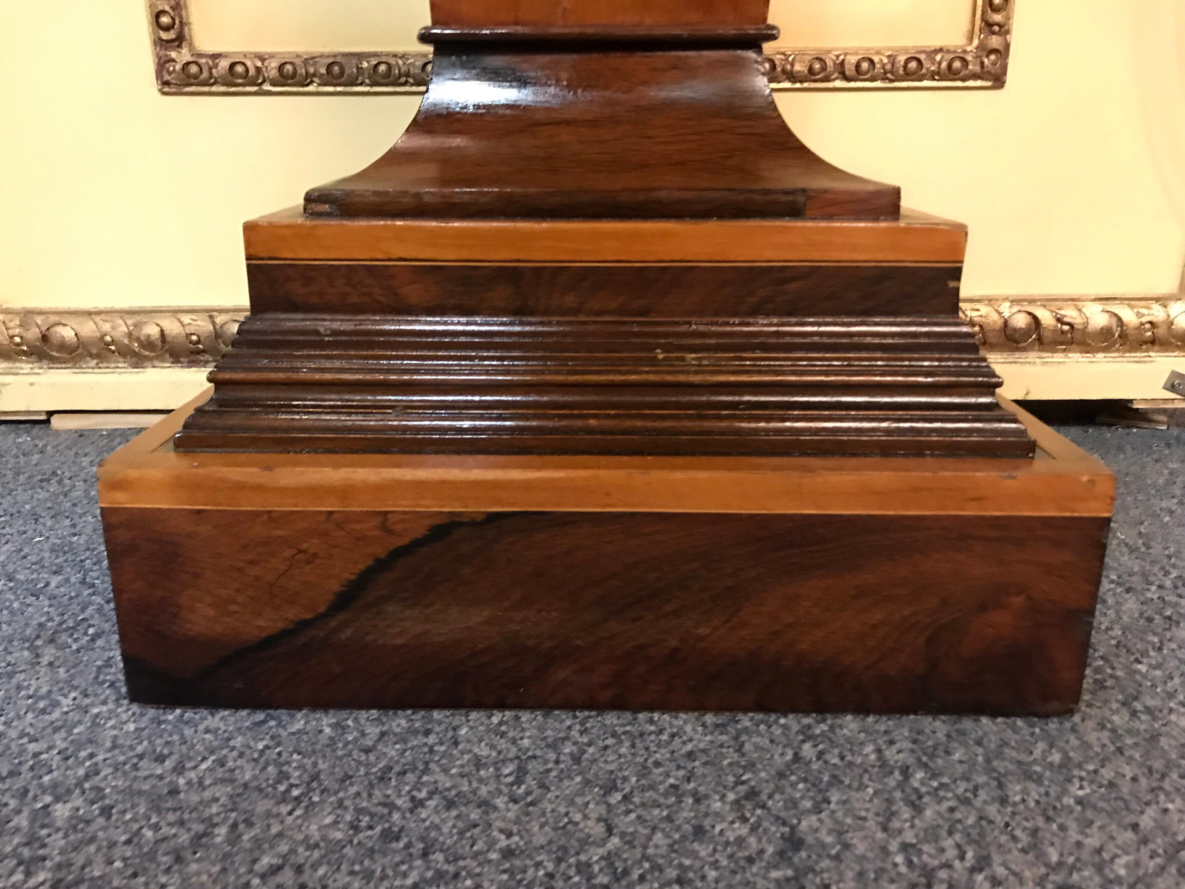 20th Century Unique Pillar or Pedestal or Column, Veneer, England, Victorian In Good Condition For Sale In Berlin, DE