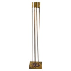 Escultura sonora 'B2398' de Val Bertoia del siglo XX