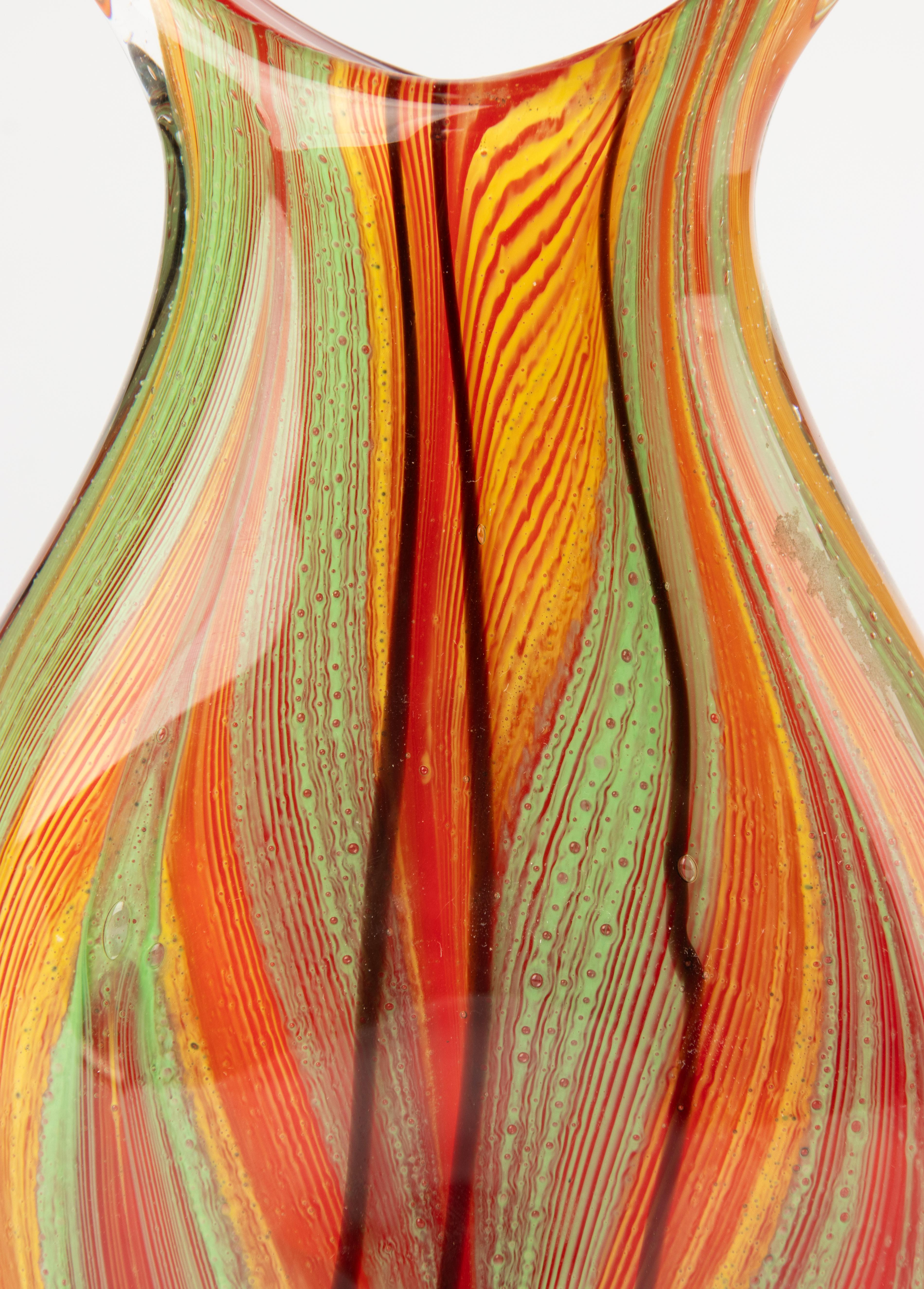 Vaso del XX secolo - Vetro di Murano - Design a strisce multicolore in vendita 7