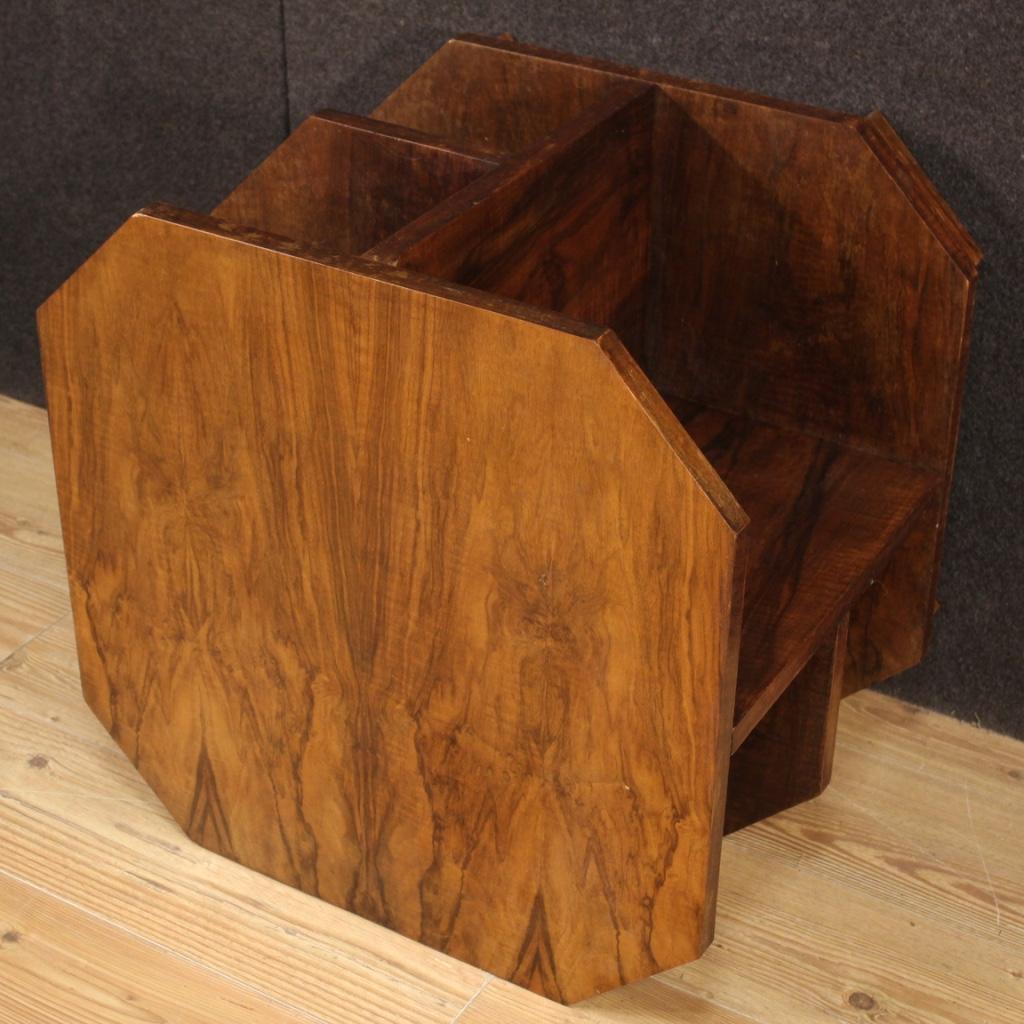 20th Century Veneered Walnut Wood Italian Design Coffee Table, 1960 For Sale 6