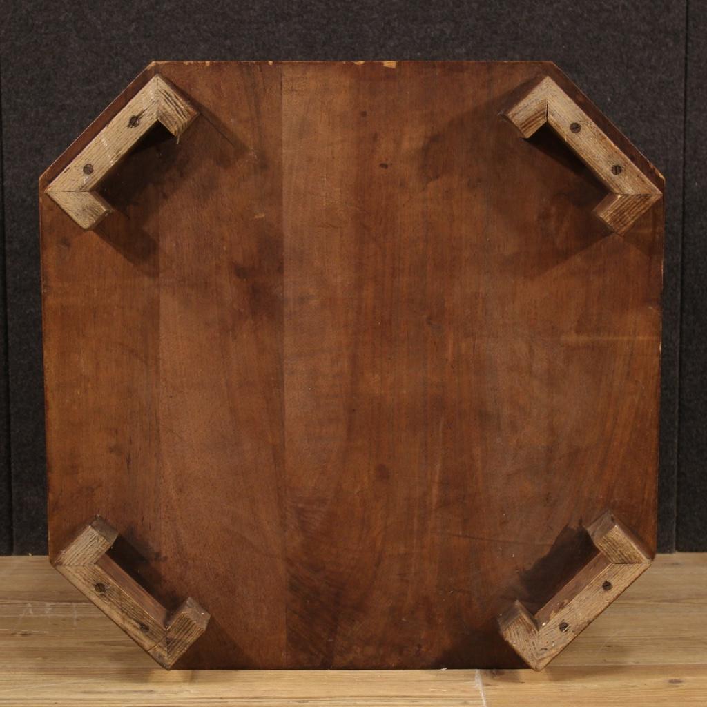 20th Century Veneered Walnut Wood Italian Design Coffee Table, 1960s For Sale 2