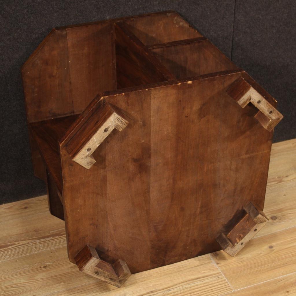 20th Century Veneered Walnut Wood Italian Design Coffee Table, 1960s For Sale 3