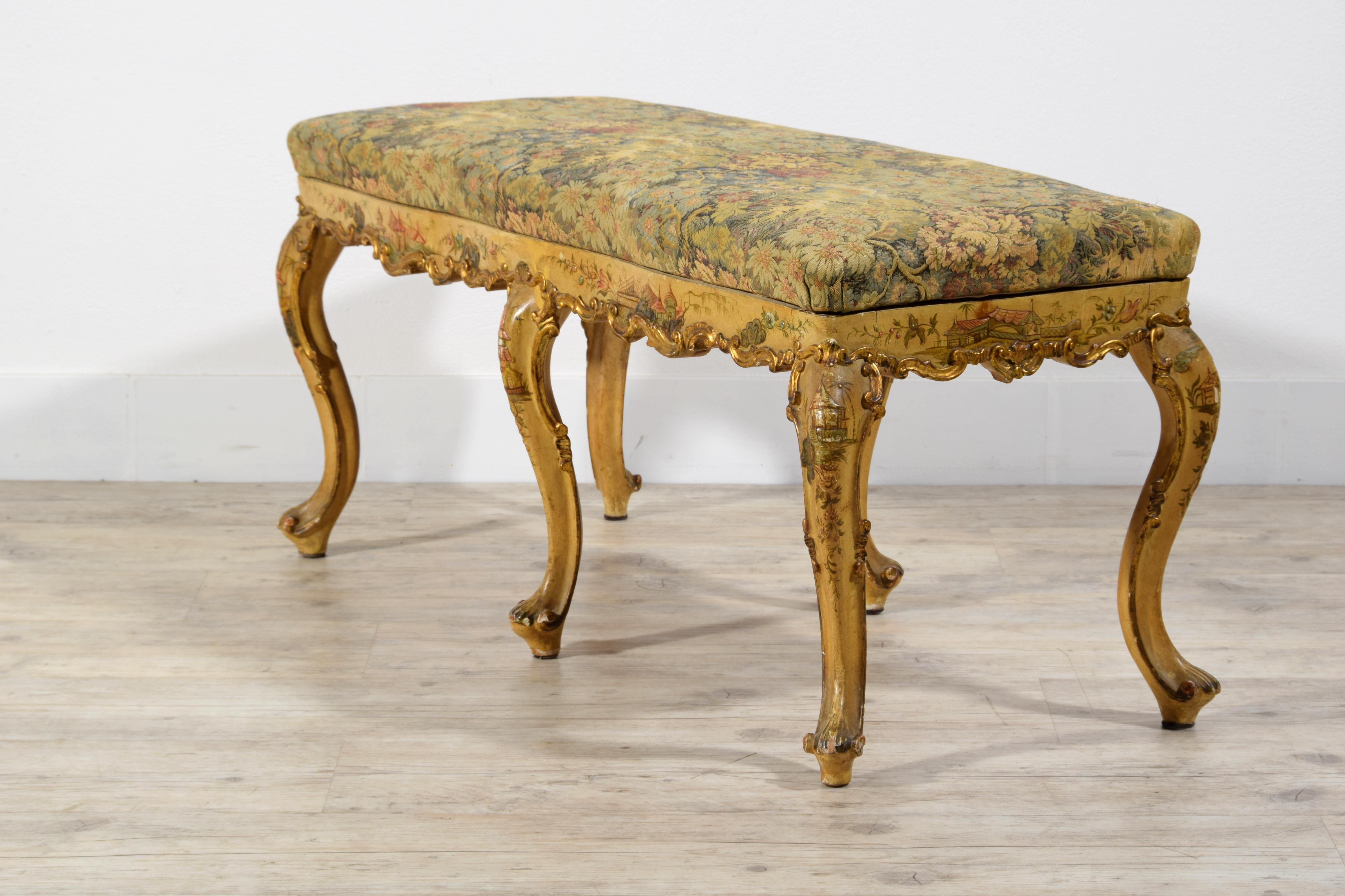 20th Century, Venetian Baroque Stile Carved and Laquered Giltwood Bench For Sale 10