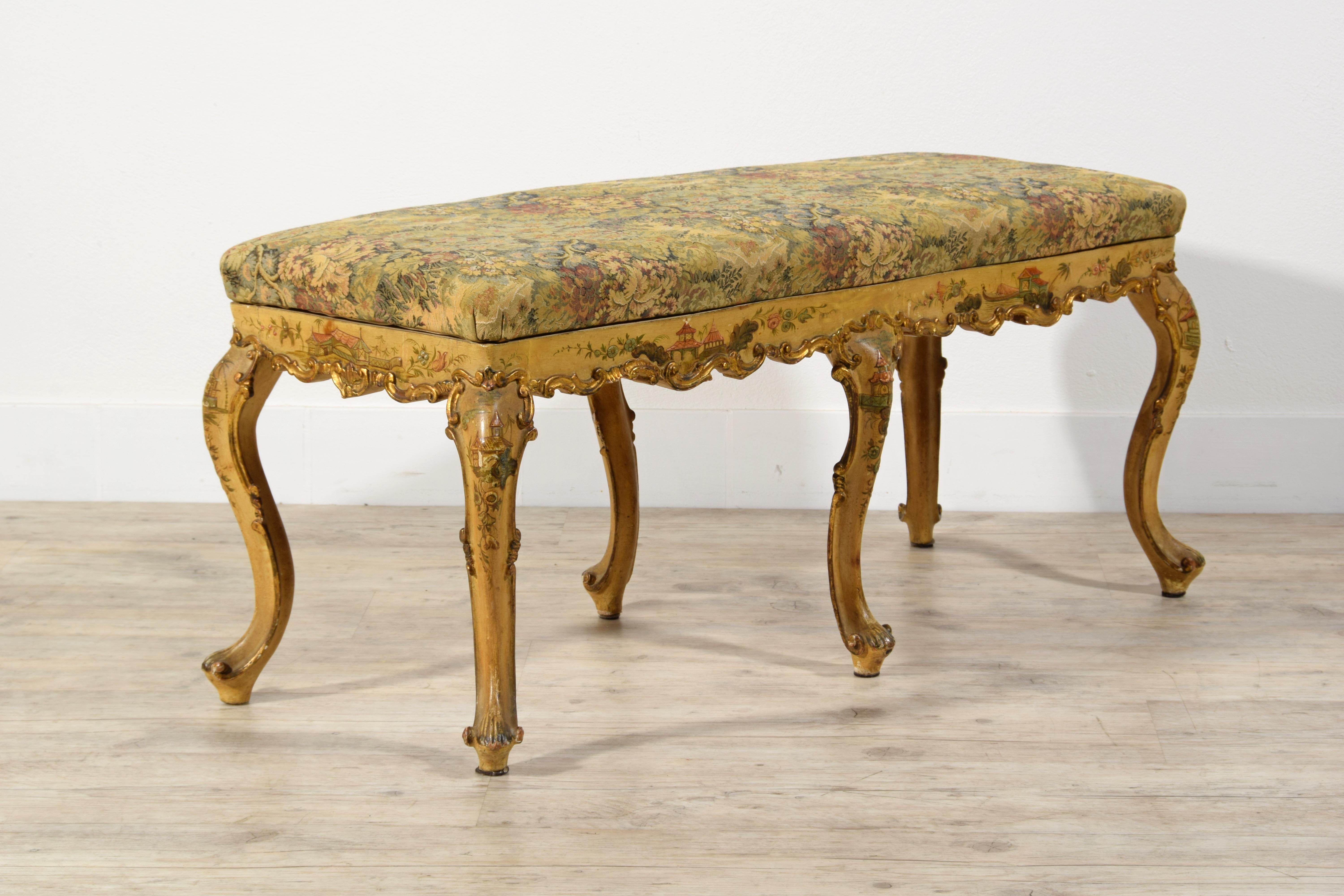 20th Century, Venetian Baroque Stile Carved and Laquered Giltwood Bench For Sale 15