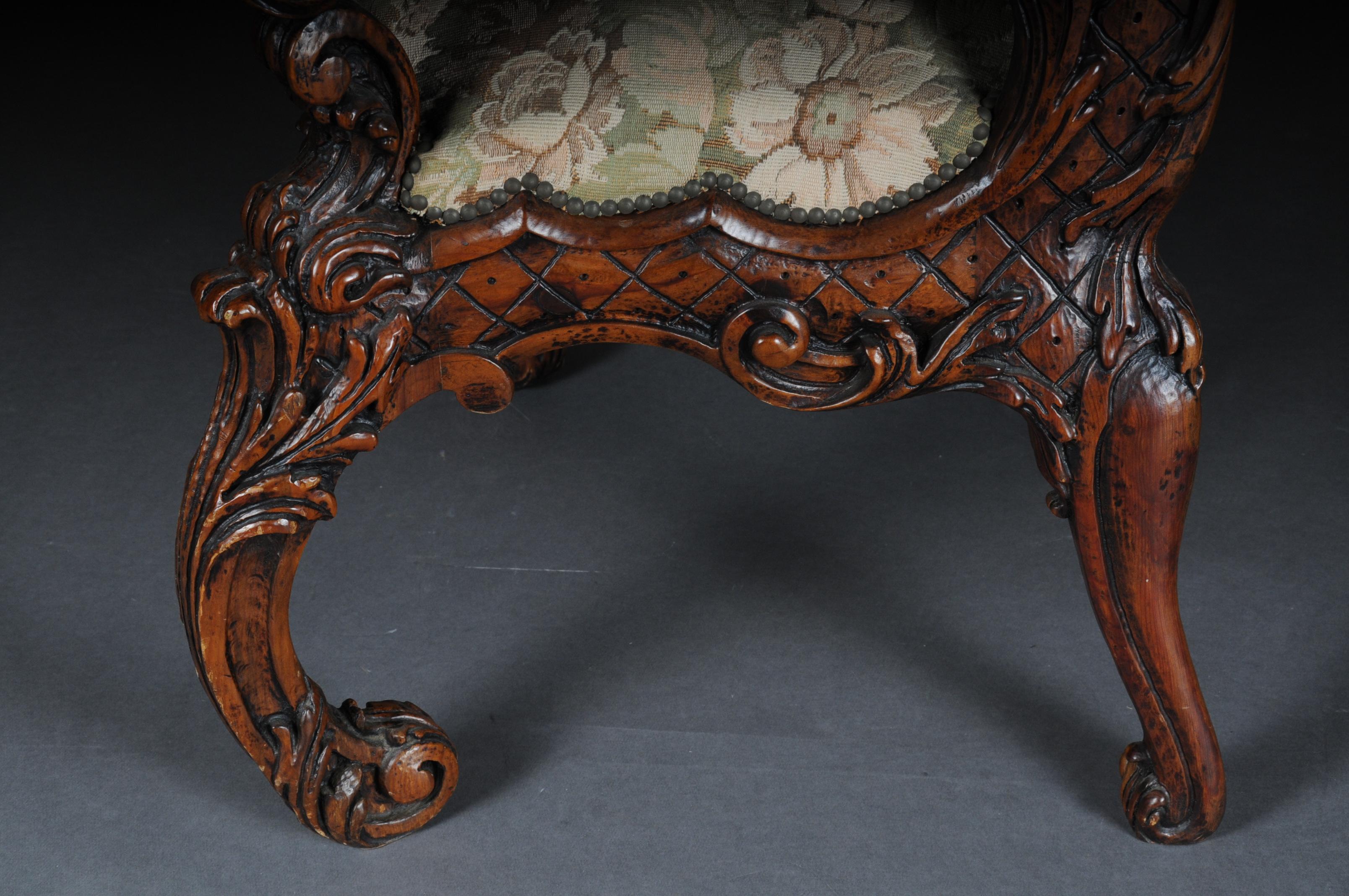 20th Century Venetian Rococo Throne Armchair / Chair Walnut For Sale 4