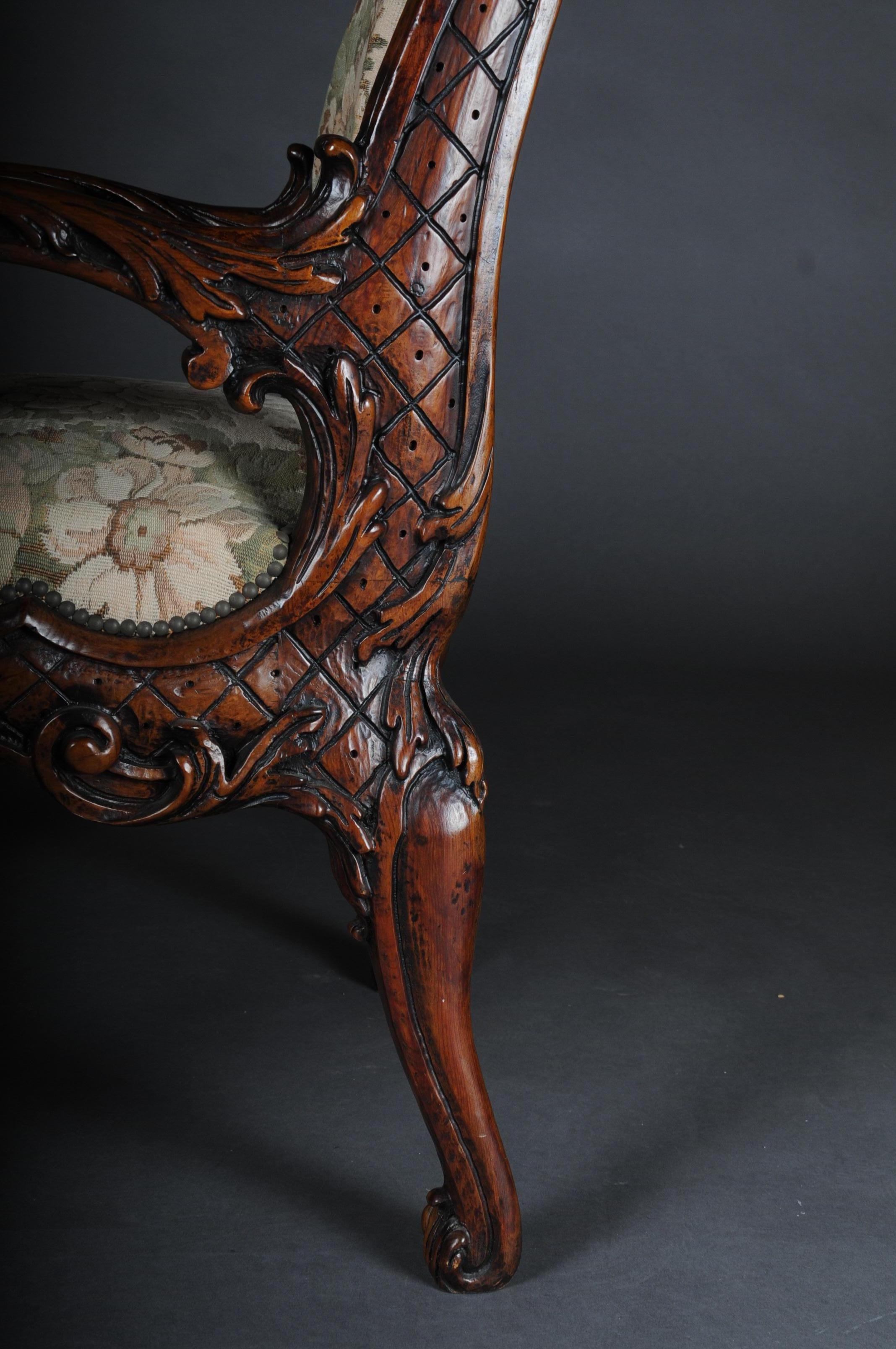 20th Century Venetian Rococo Throne Armchair / Chair Walnut For Sale 5