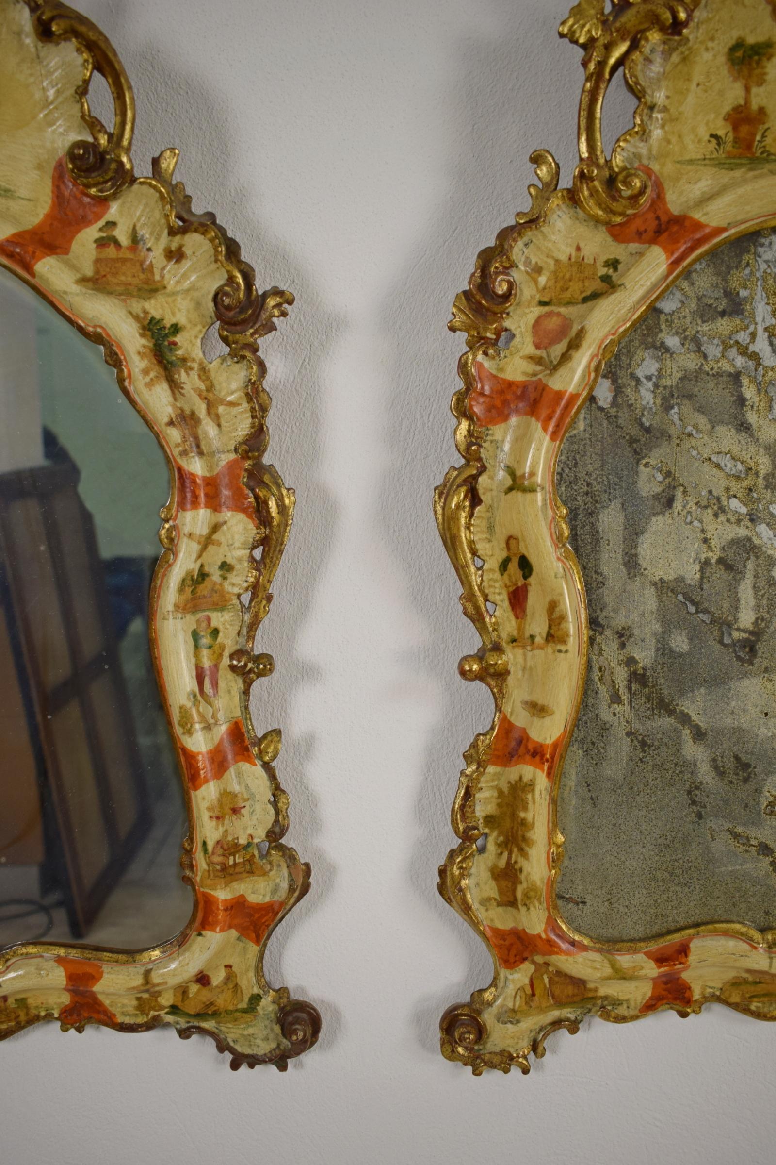 20th Century, Venice Arte Povera Lacquered Wood, Pair of Wall Mirrors  3