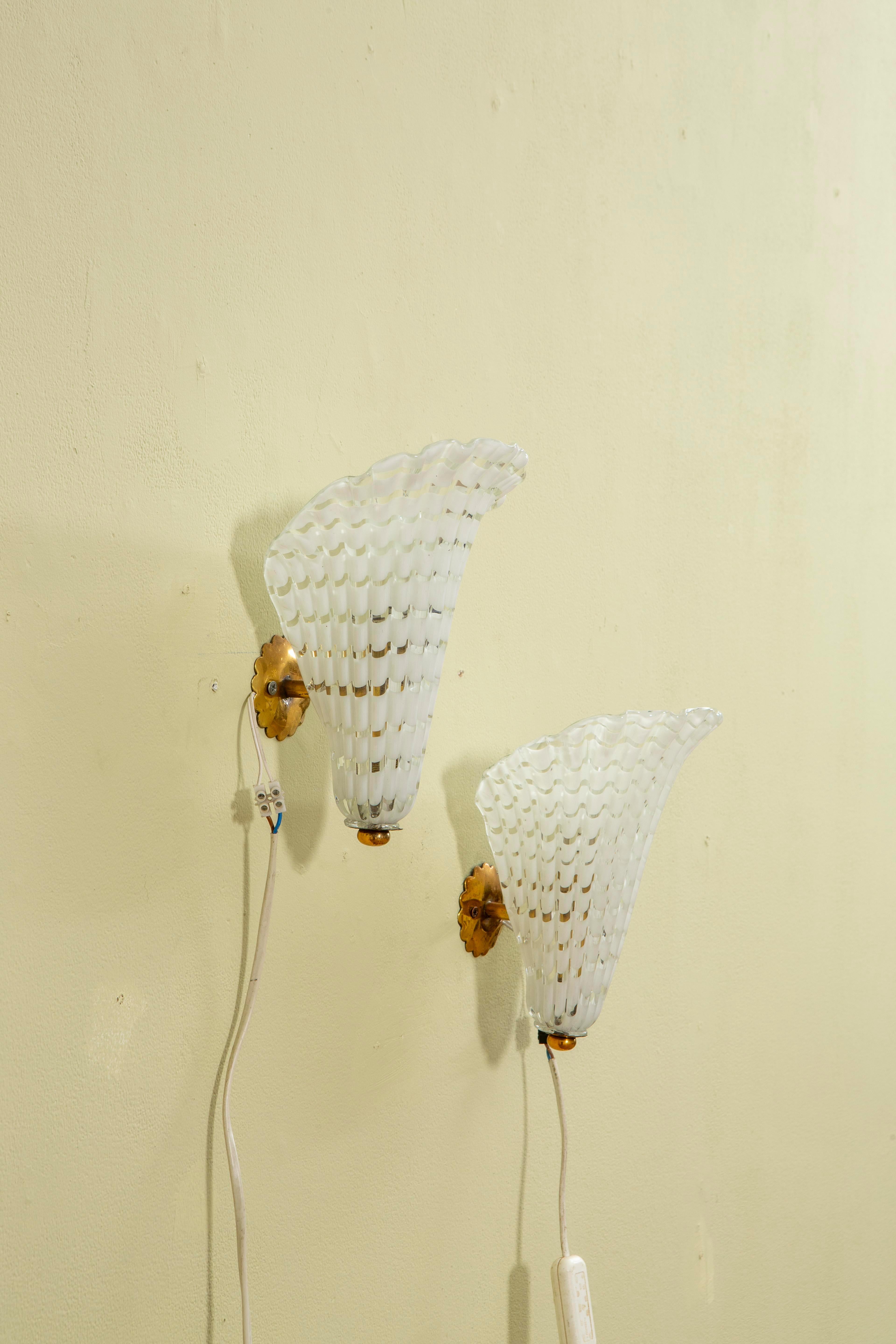 Paire d'appliques murales Vetreria Gino Cenedese du 20ème siècle, mod. Mezze Fifi en vente 1