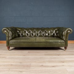 20th Century Victorian Green Leather Chesterfield Sofa, c.1900