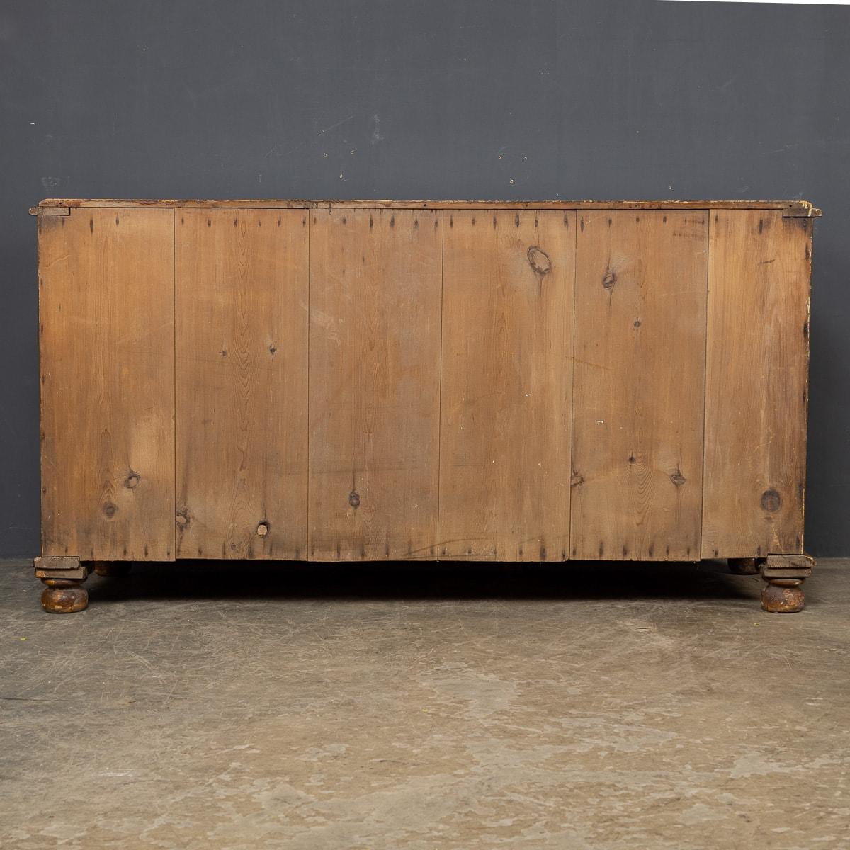 20th Century Victorian Pine Credenza Dairy / Grocers Counter, circa 1900 In Good Condition In Royal Tunbridge Wells, Kent