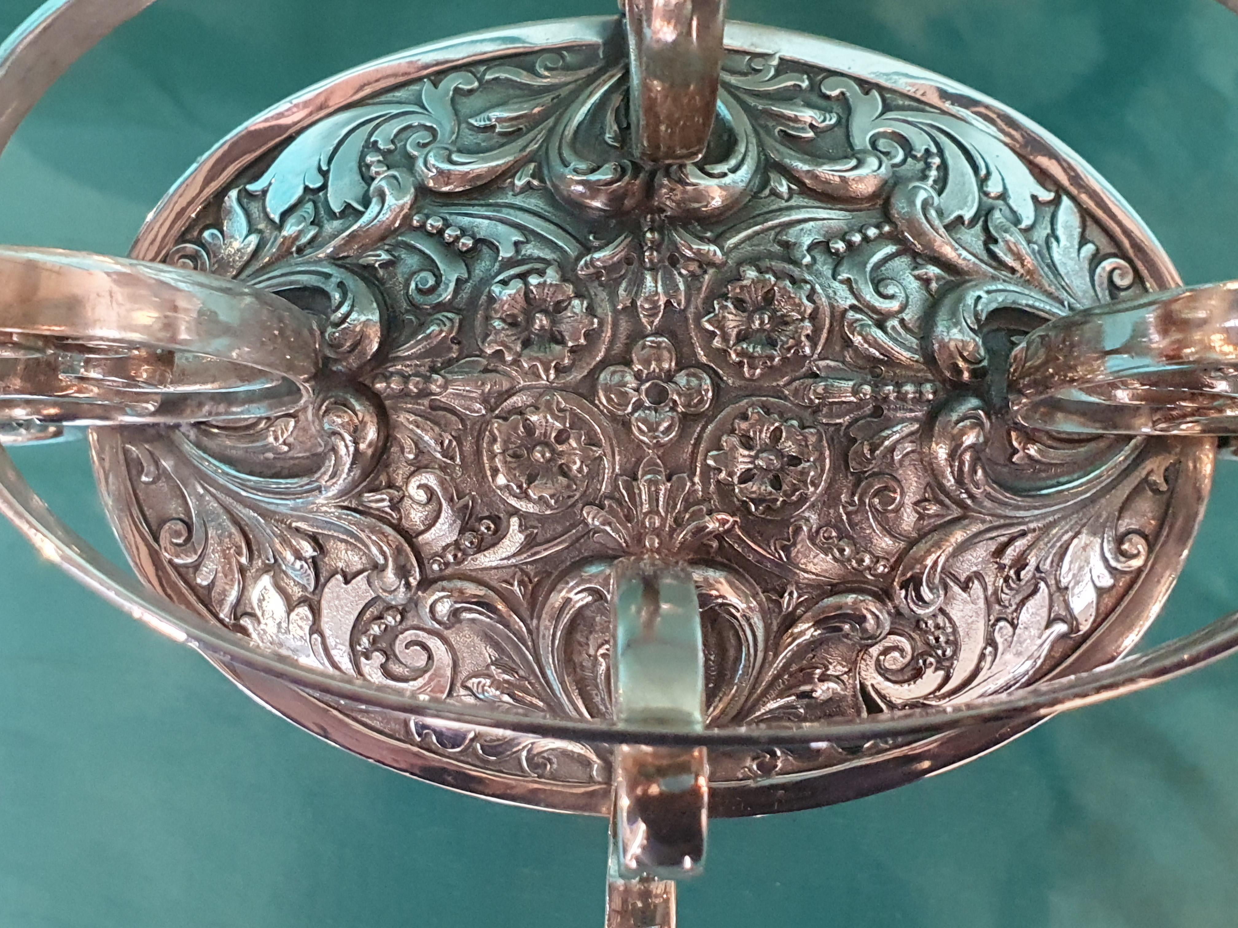 Epergne de plata de ley de estilo victoriano del siglo XX, Italia, 1998 en venta 1