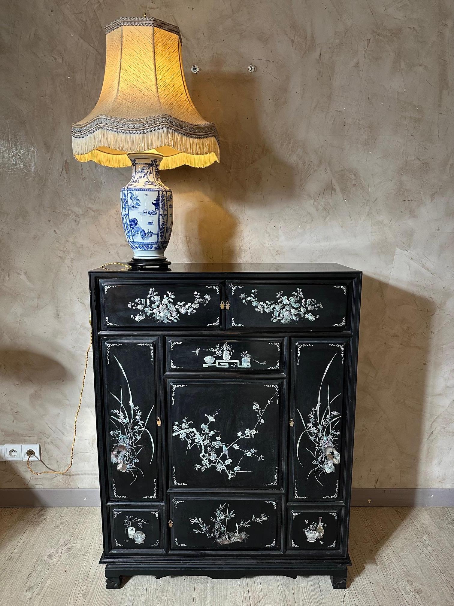 20th century Vietnamese Mother-of-pearl and Laquered Wood Cupboard, 1950s For Sale 12