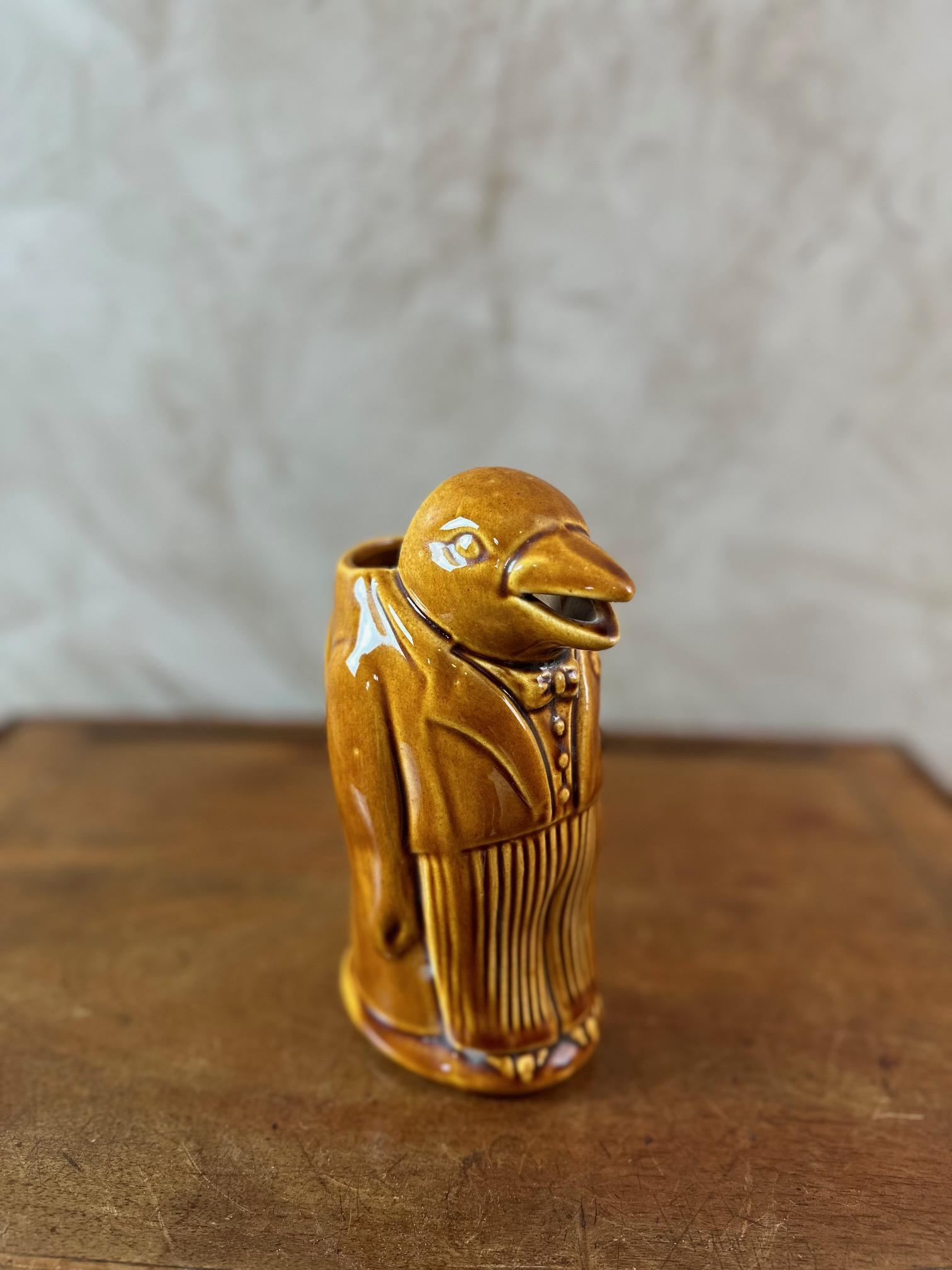 20ème siècle Vintage Argentina Ceramic Crow Pitcher, 1950s en vente 1