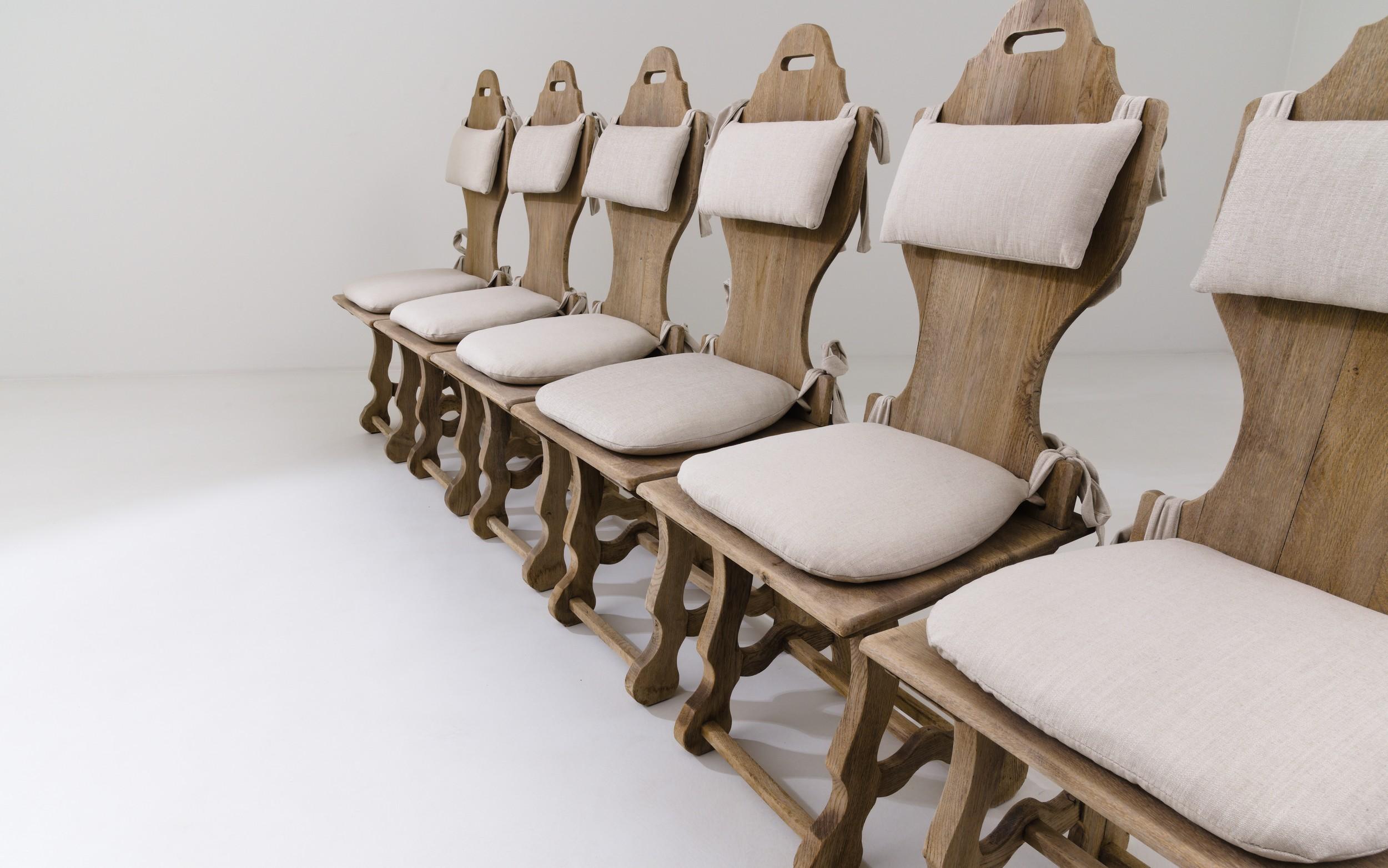 Chaises de salle à manger en Oak belge du 20e siècle, ensemble de six chaises en vente 2