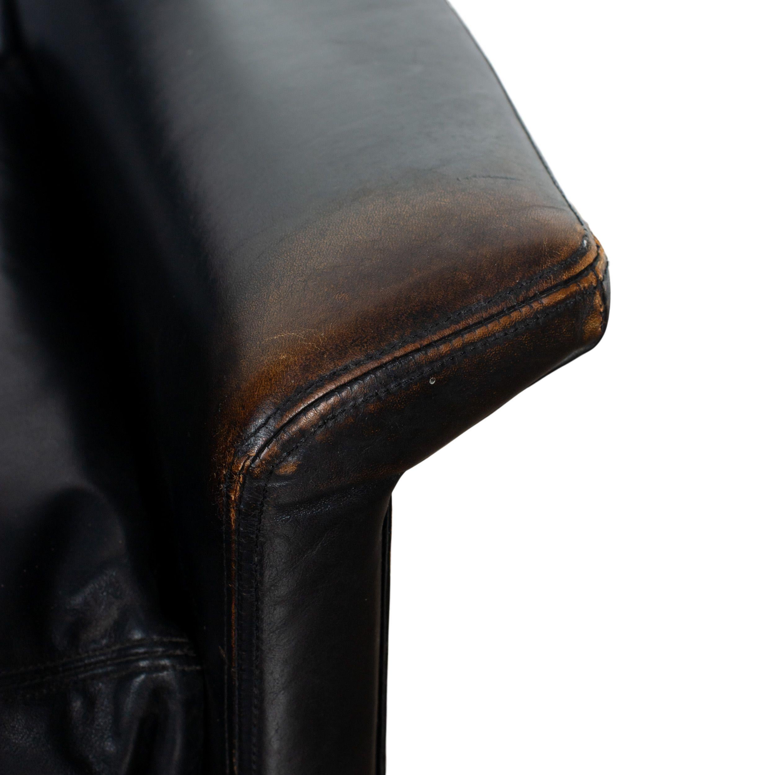 20ième siècle Fauteuil en cuir noir vintage du 20e siècle en vente