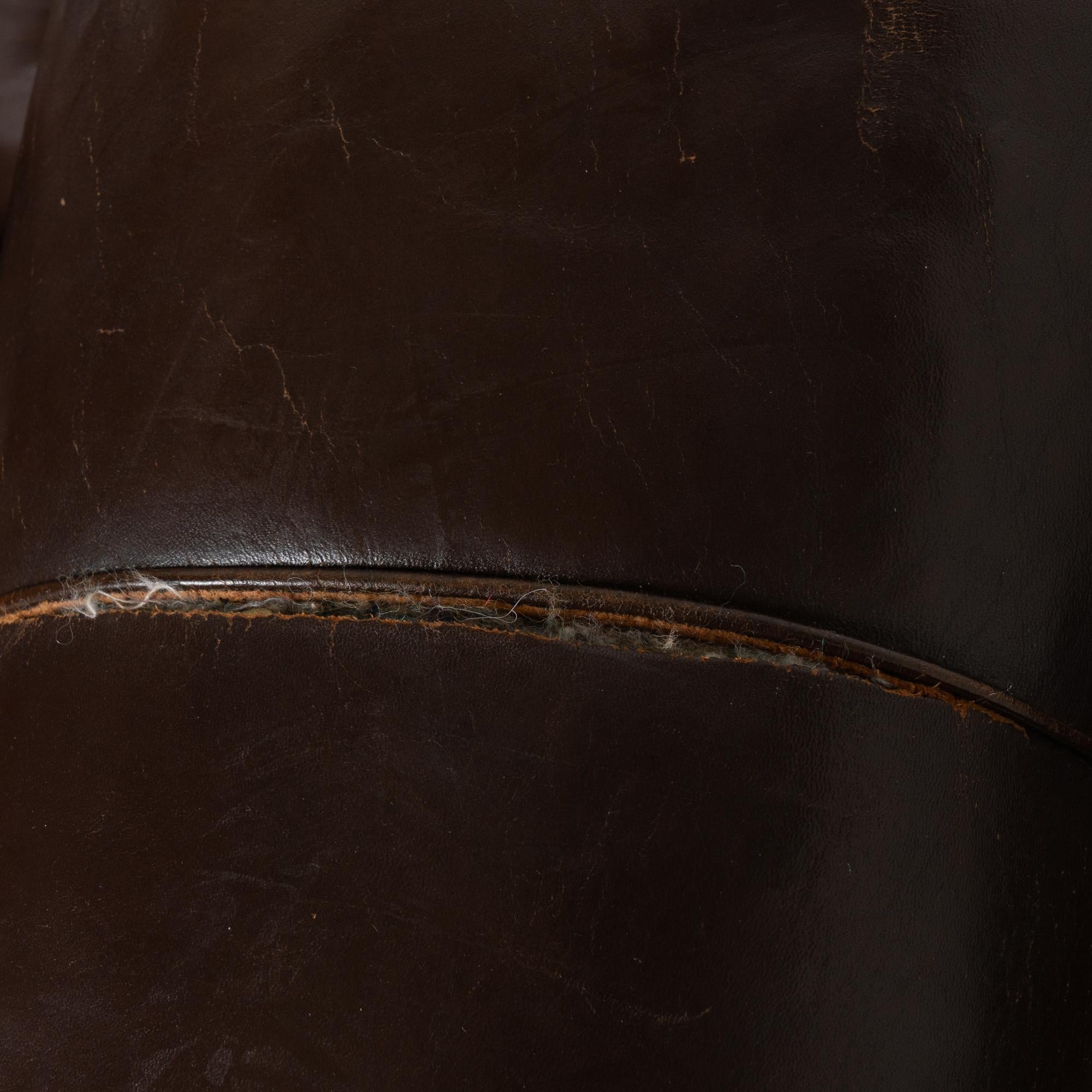 20th Century Vintage Brown Leather Club Chairs, Denmark For Sale 4