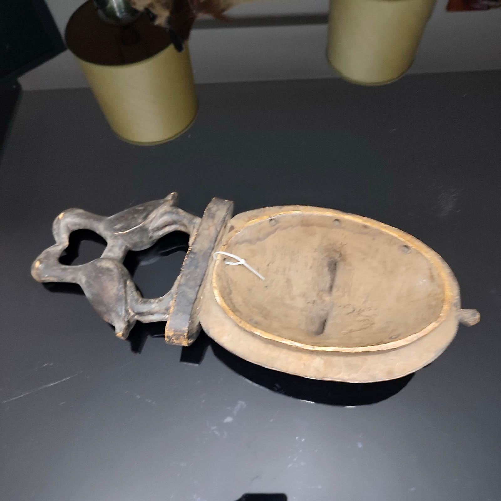 Masque vintage en bois sculpté du 20ème siècle, artisanat africain 3